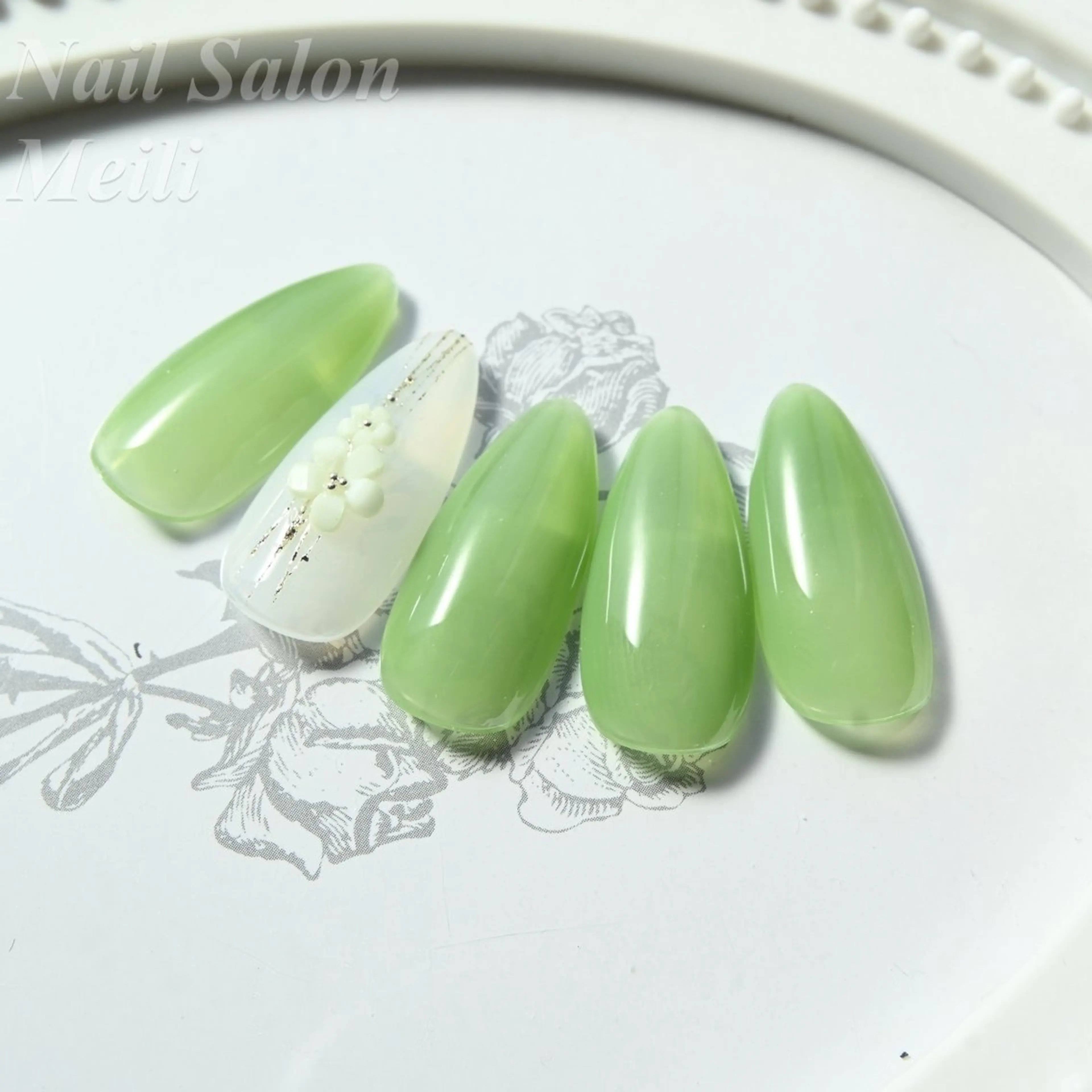 ネイル フラワーネイル シンプルネイル ハンドネイル ネイルサロン メイリーのネイルデザイン