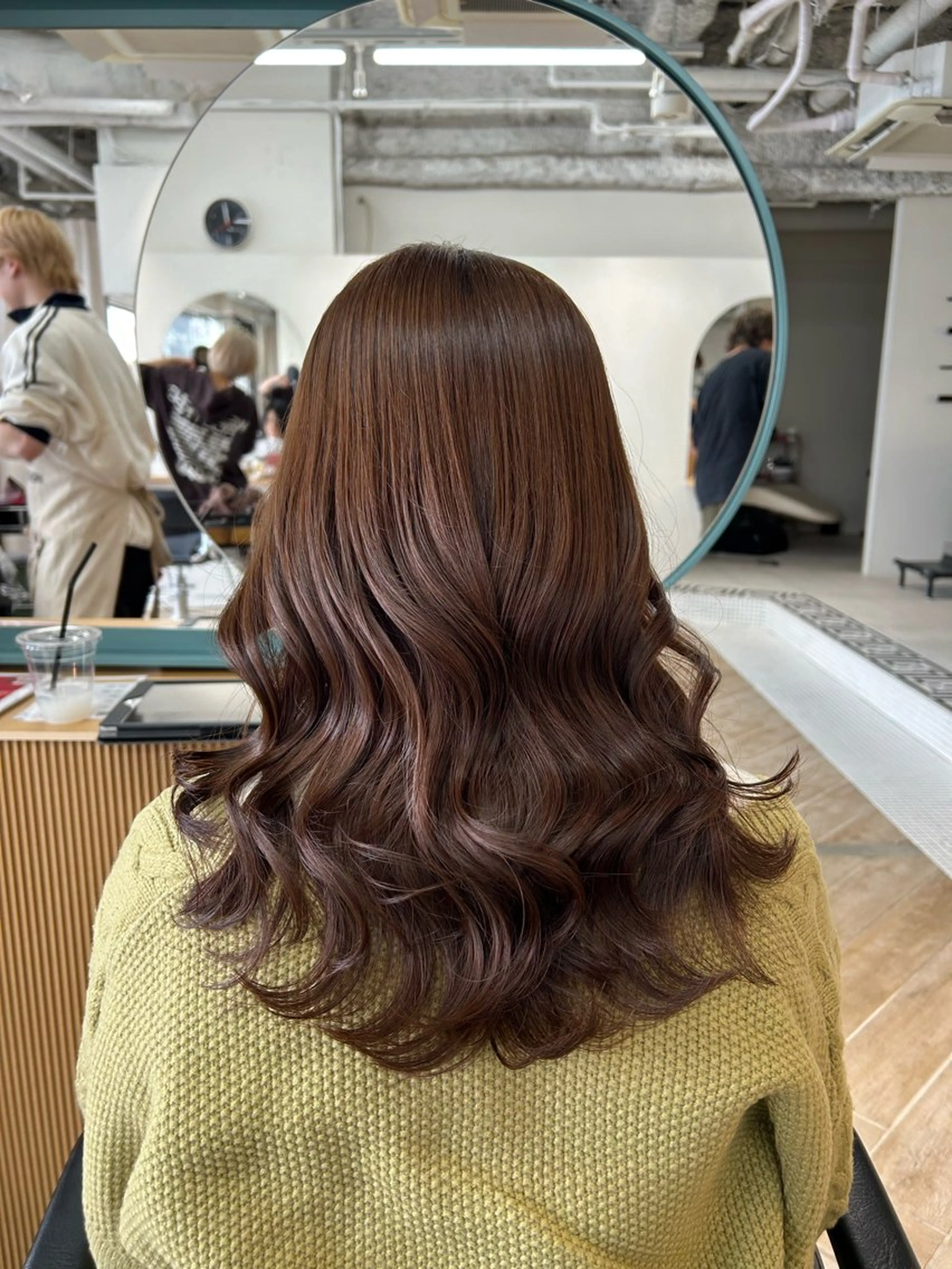 ミディアム カット ヘアカラー トリートメント 新潟/万代/レイヤー 韓国風/明間未来のヘアスタイル