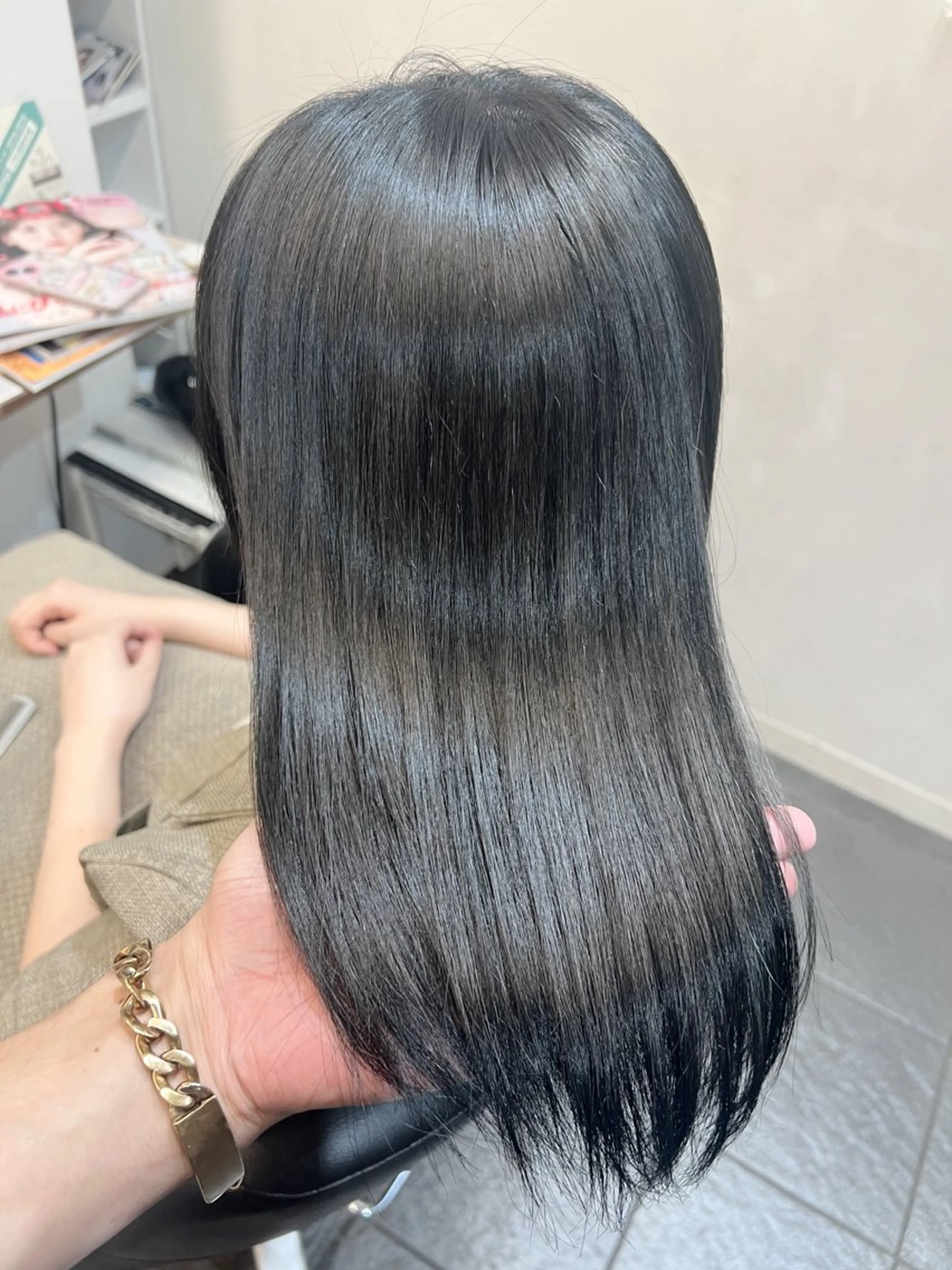 カラー ブルーカラー ブルーグレー ブルーグレージュ グレージュ ヘアカラー トリートメント ヘッドスパ グレージュ/髪質改善 Yamato.hのヘアスタイル