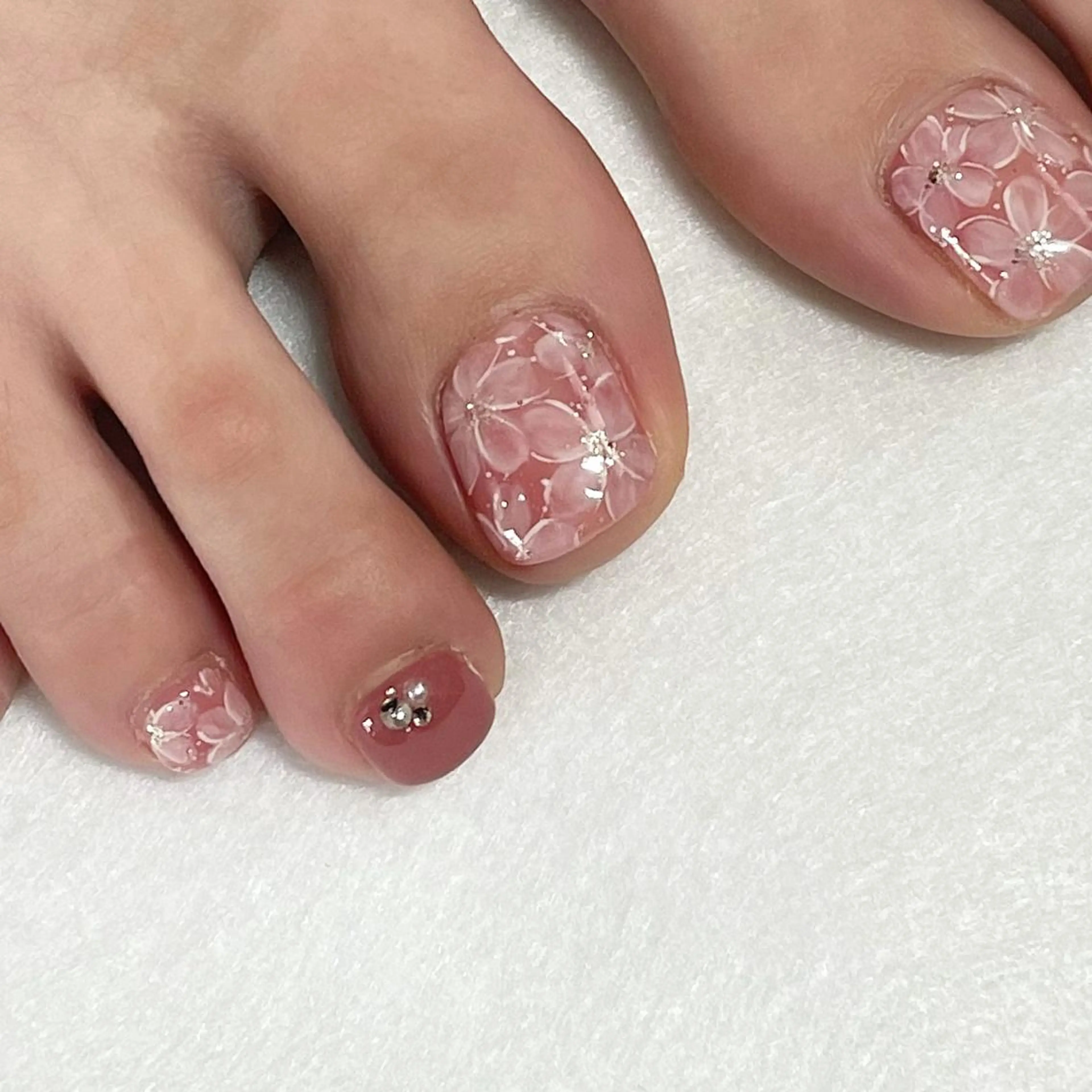 ネイル フットネイル 東 千夏のネイルデザイン