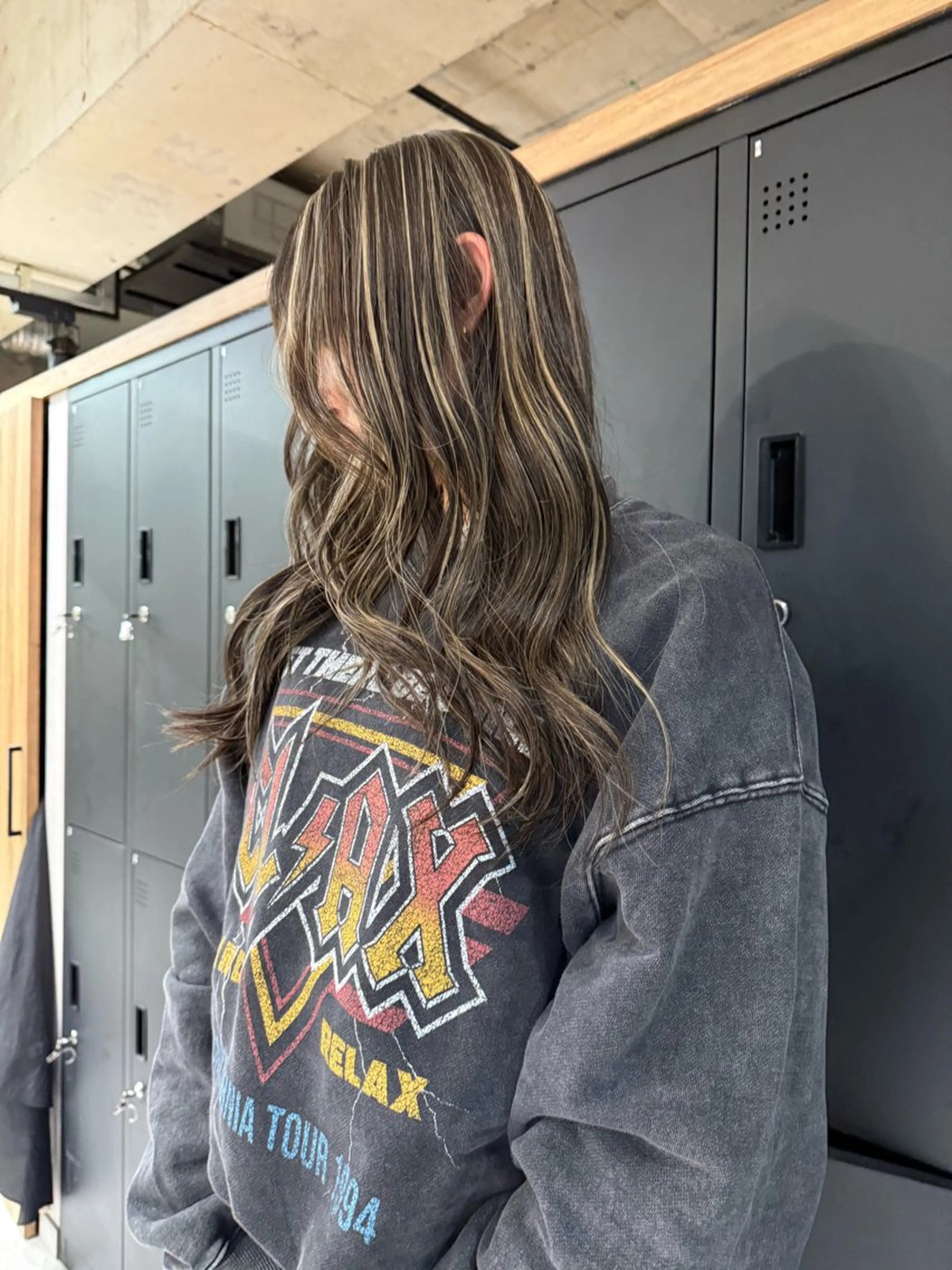 ロング 🫧ハイライトカラー 🫧 𝓜𝓘𝓤のヘアスタイル