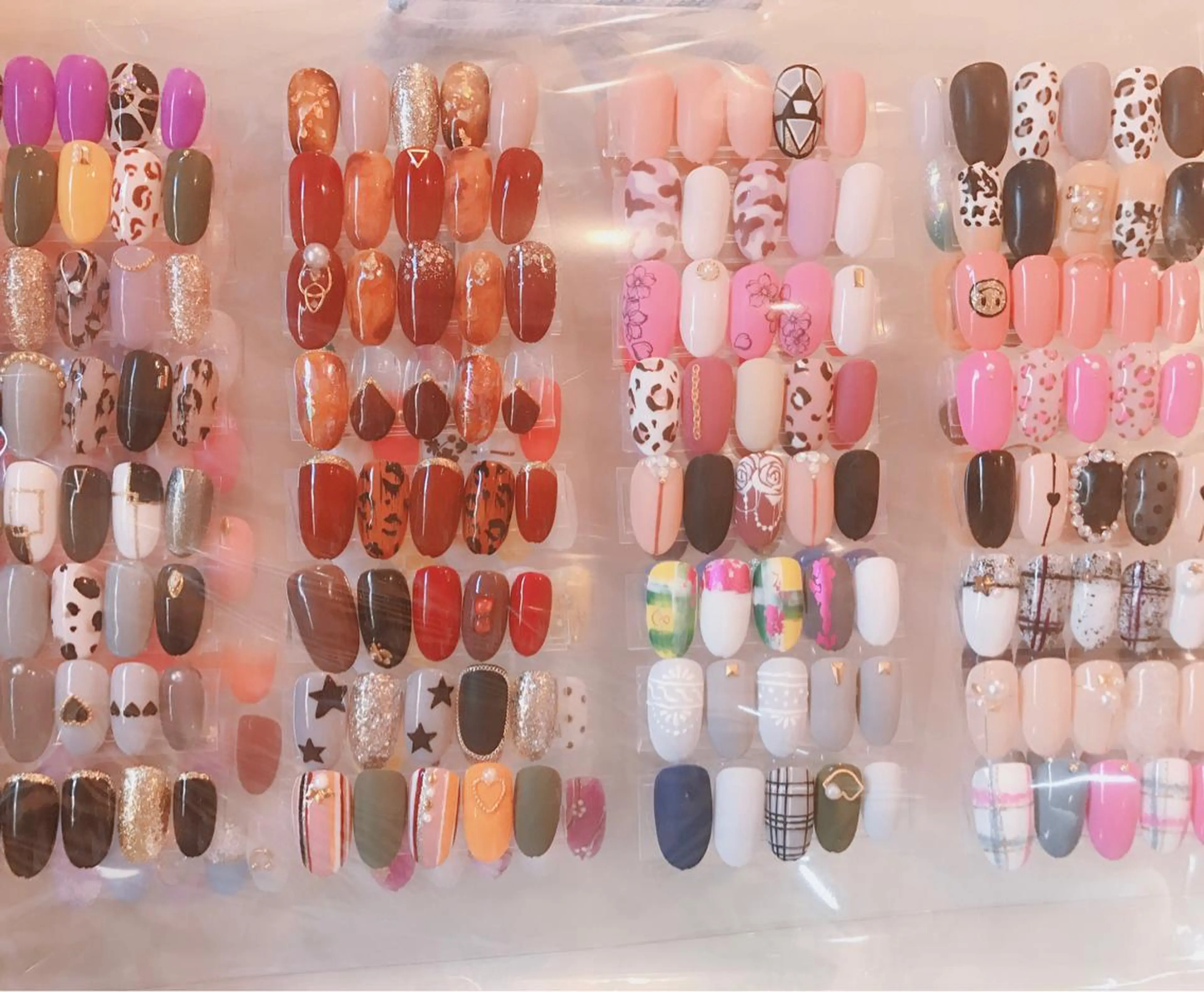 ネイル ハンドネイル リン リンのネイルデザイン