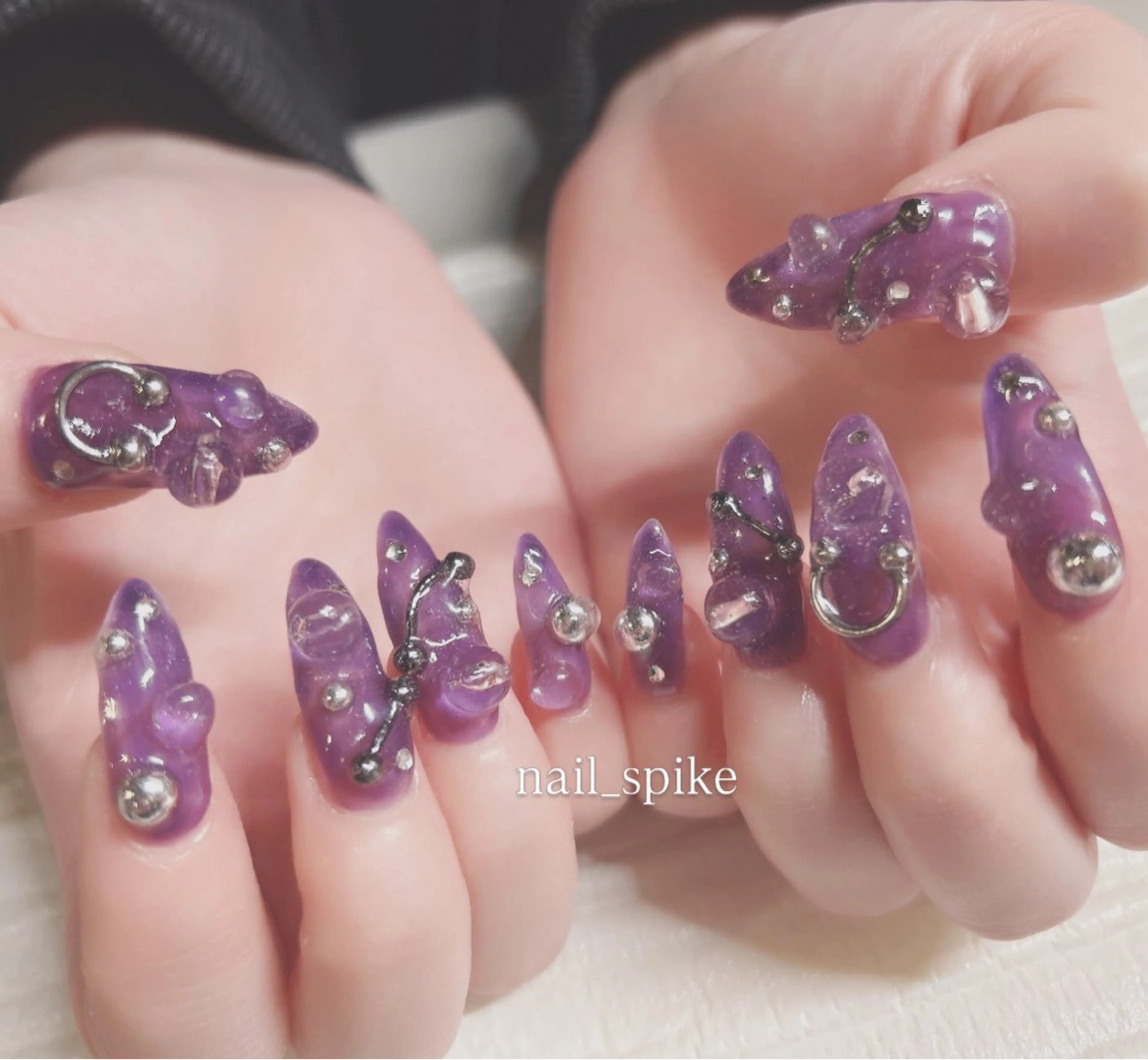 ネイル ジェルネイル nail spikeのネイルデザイン