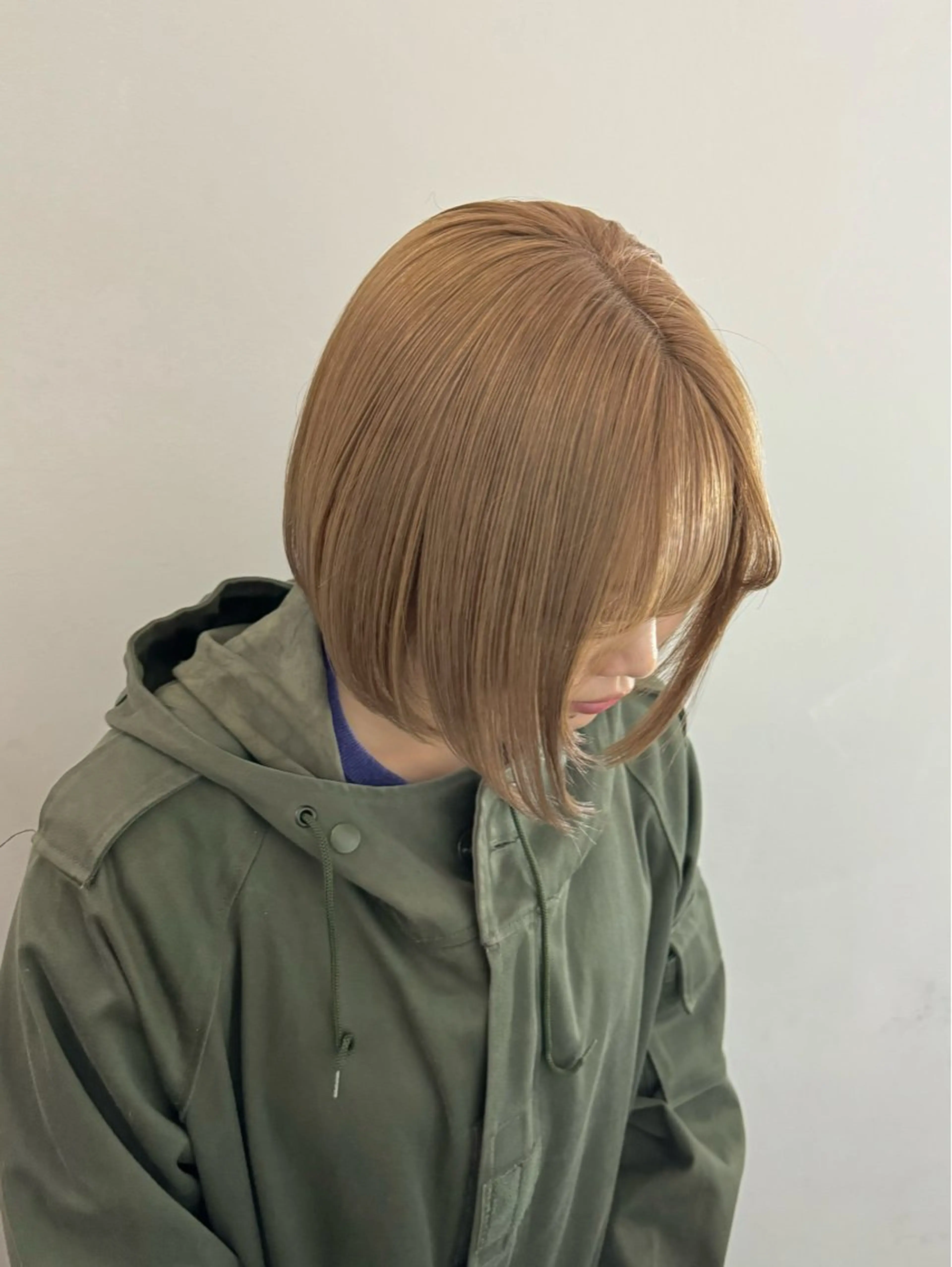 ショート カラー ヘアカラー トリートメント ⭐ハイトーンブリーチ ミルクティーピンクのヘアスタイル