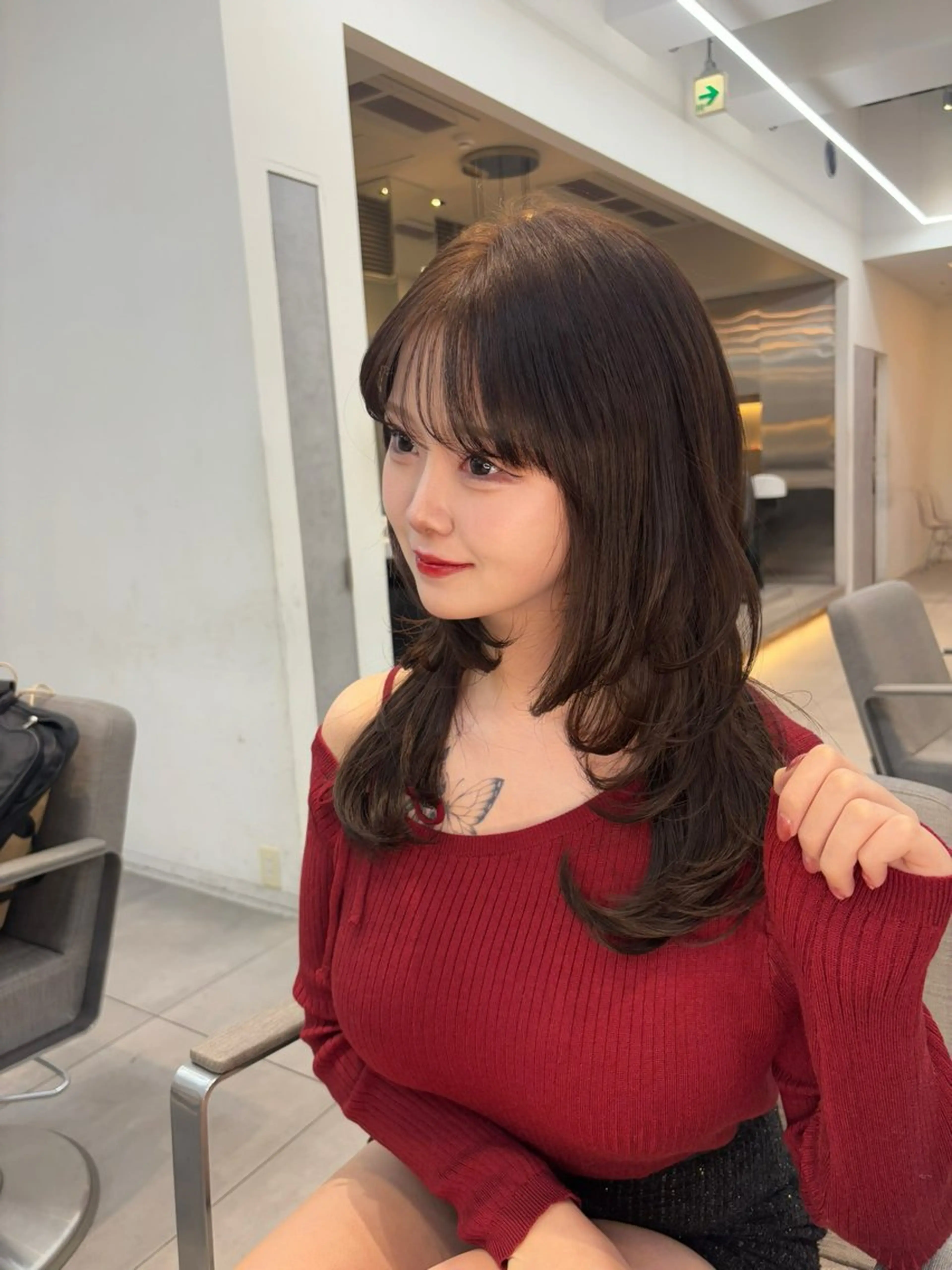 📚平日~16時限定価格！📚似合わカット+透明感カラー+ケアTR✨️ ¥5,900の写真