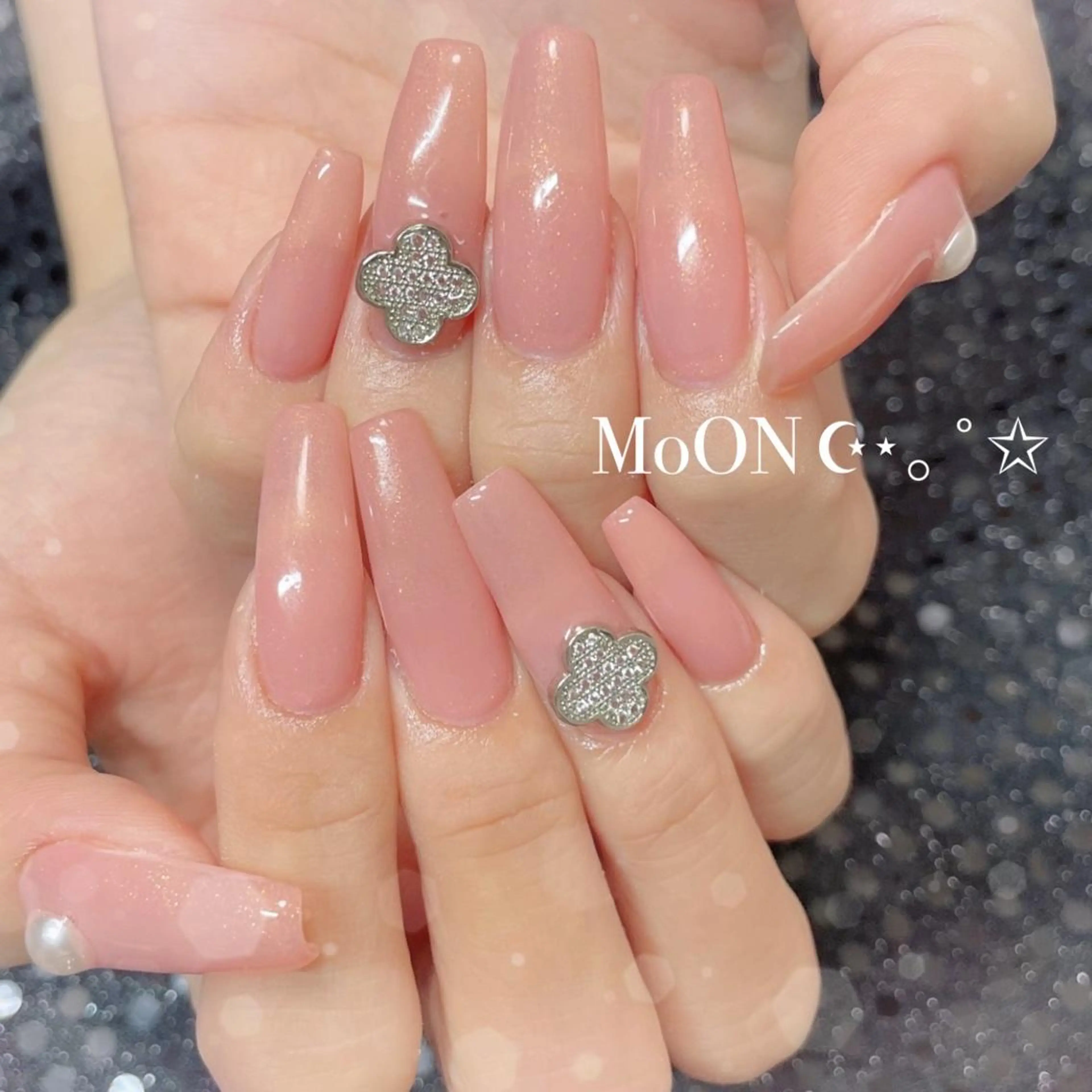 ネイル ハンドネイル ハンドケア MoON...❤︎ MeGuのネイルデザイン