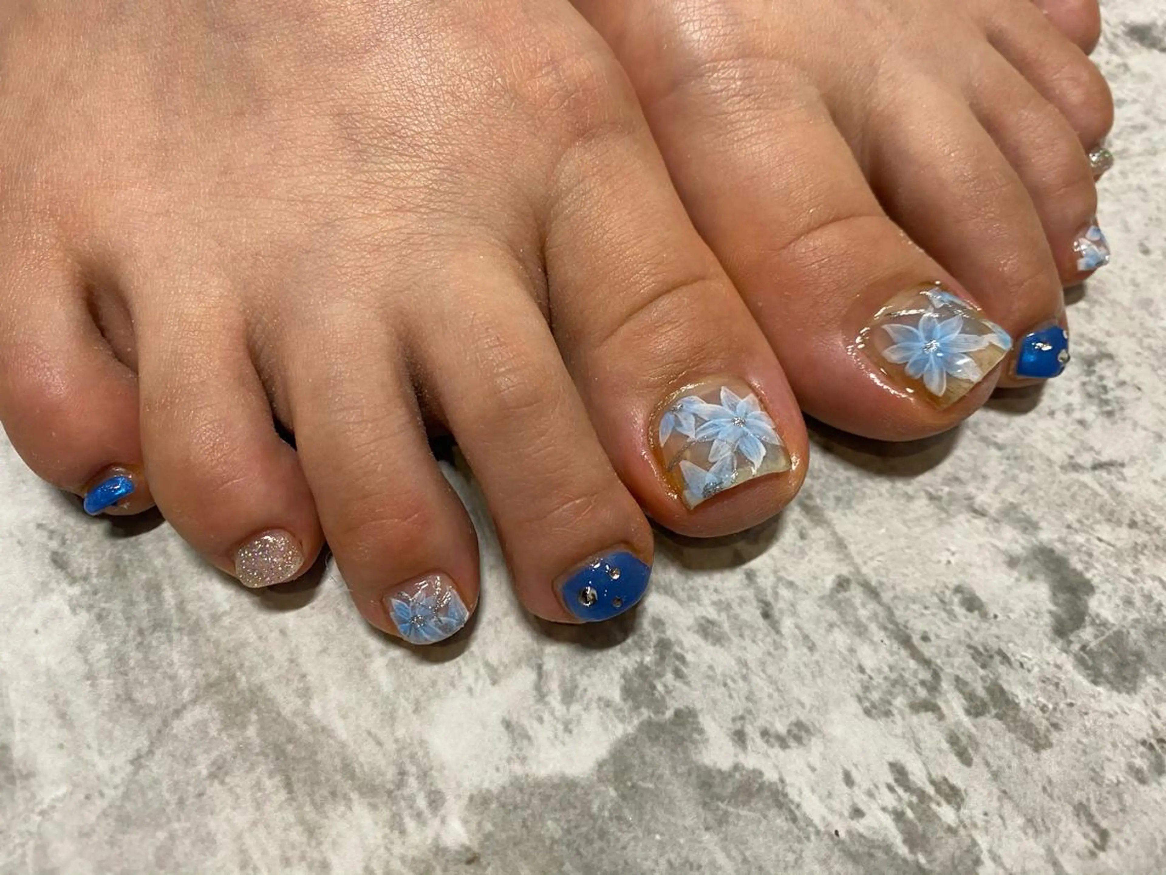 ネイル IROHA Nail 矢掛萌子のネイルデザイン