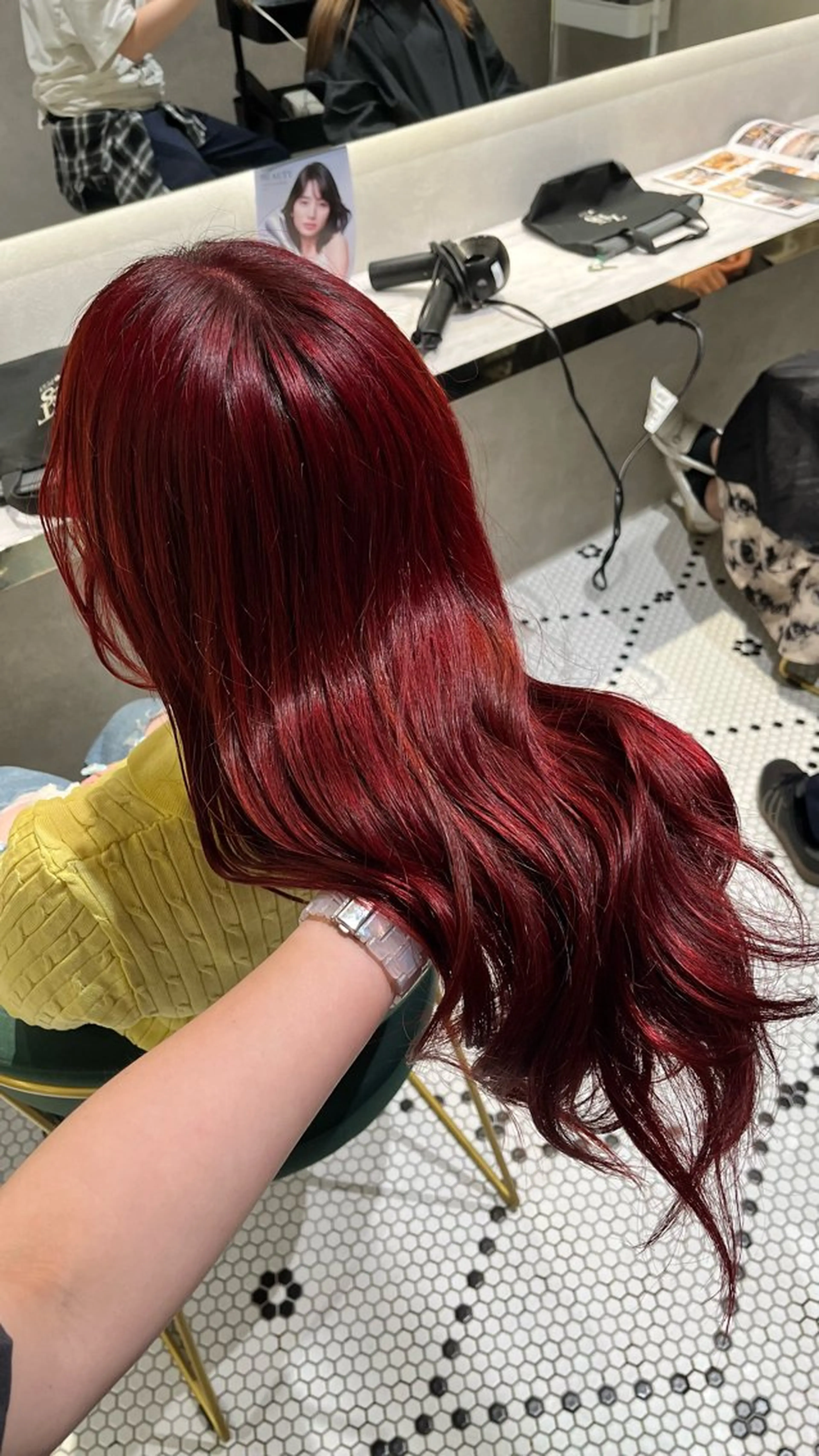 【初めての方もお任せください💪】全頭ケアブリーチ＋ワンカラー🩷の写真