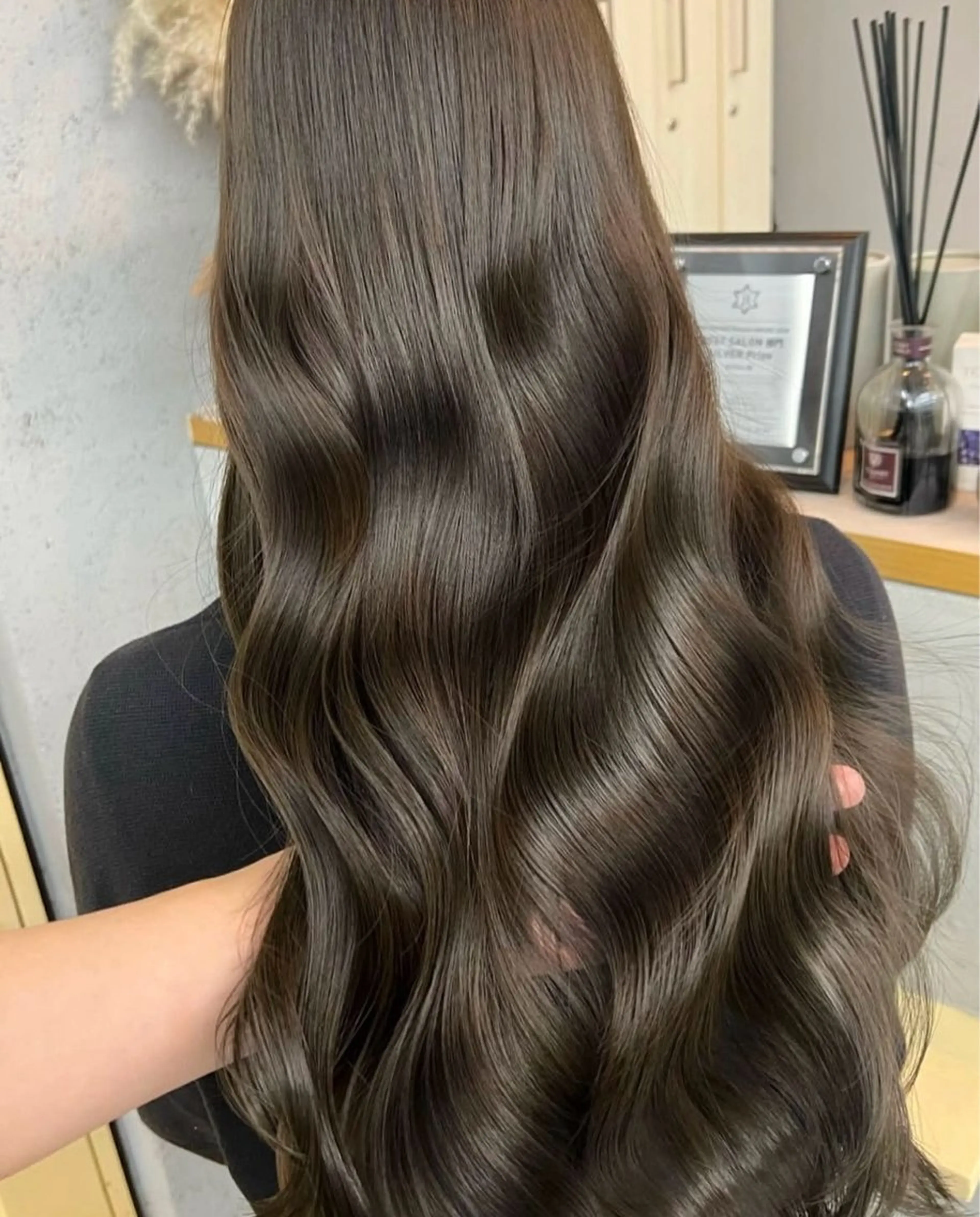 ロング カット ヘアカラー トリートメント ヘアセット wehlen【ヴェーレン】所属・プル艶職人/ にしものヘアスタイル