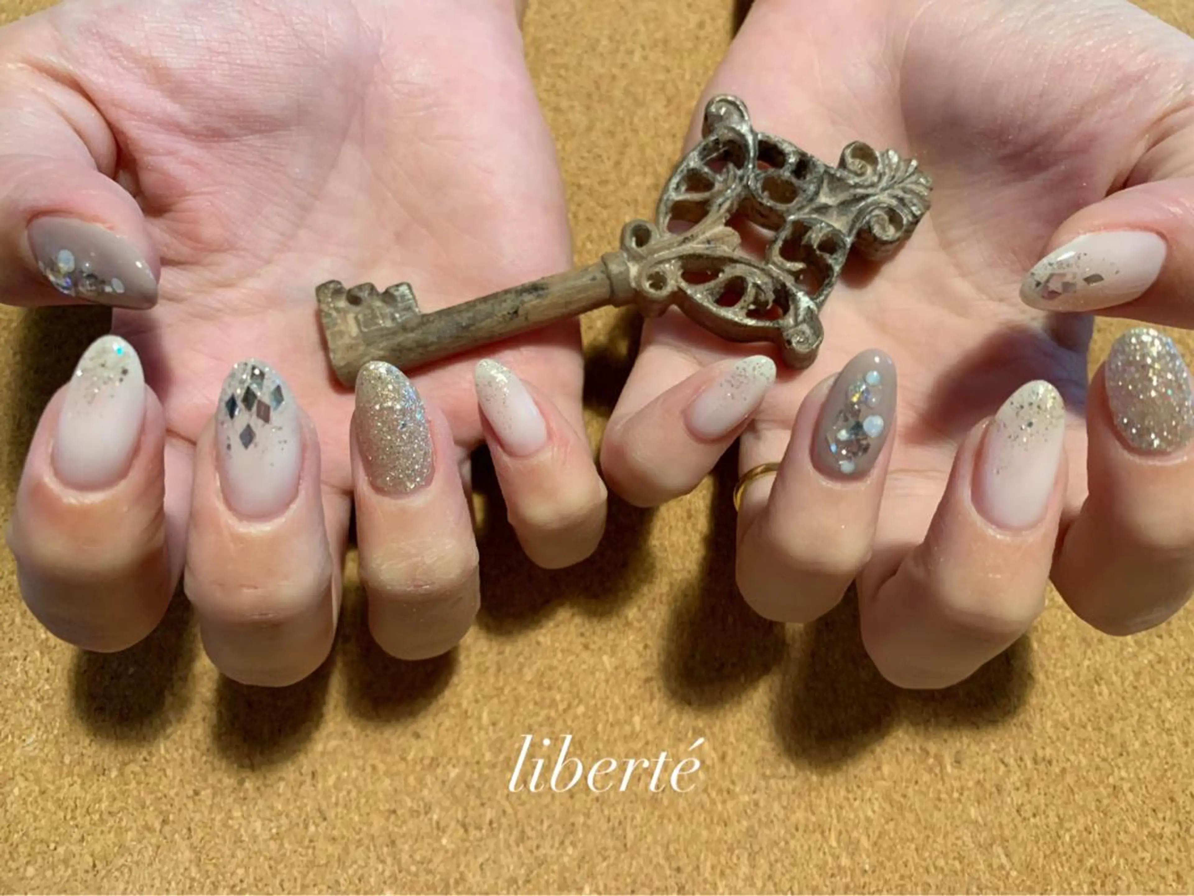 ネイル liberté (リベルテ)のネイルデザイン