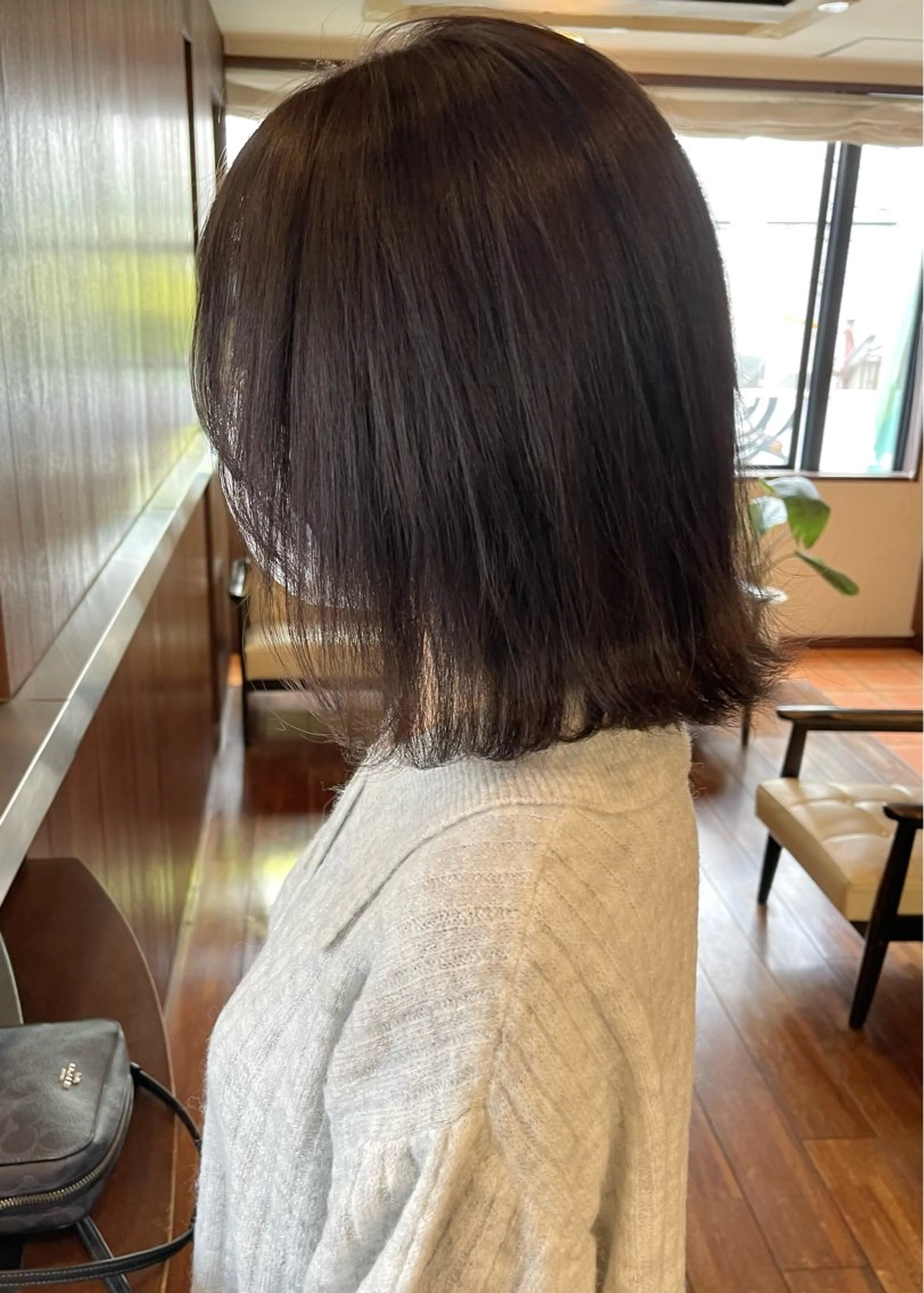 ショート カラー アッシュ アッシュグレー ブリーチ ダブルカラー ブリーチなしカラー ヘアカラー トリートメント 田室 和幸のヘアスタイル