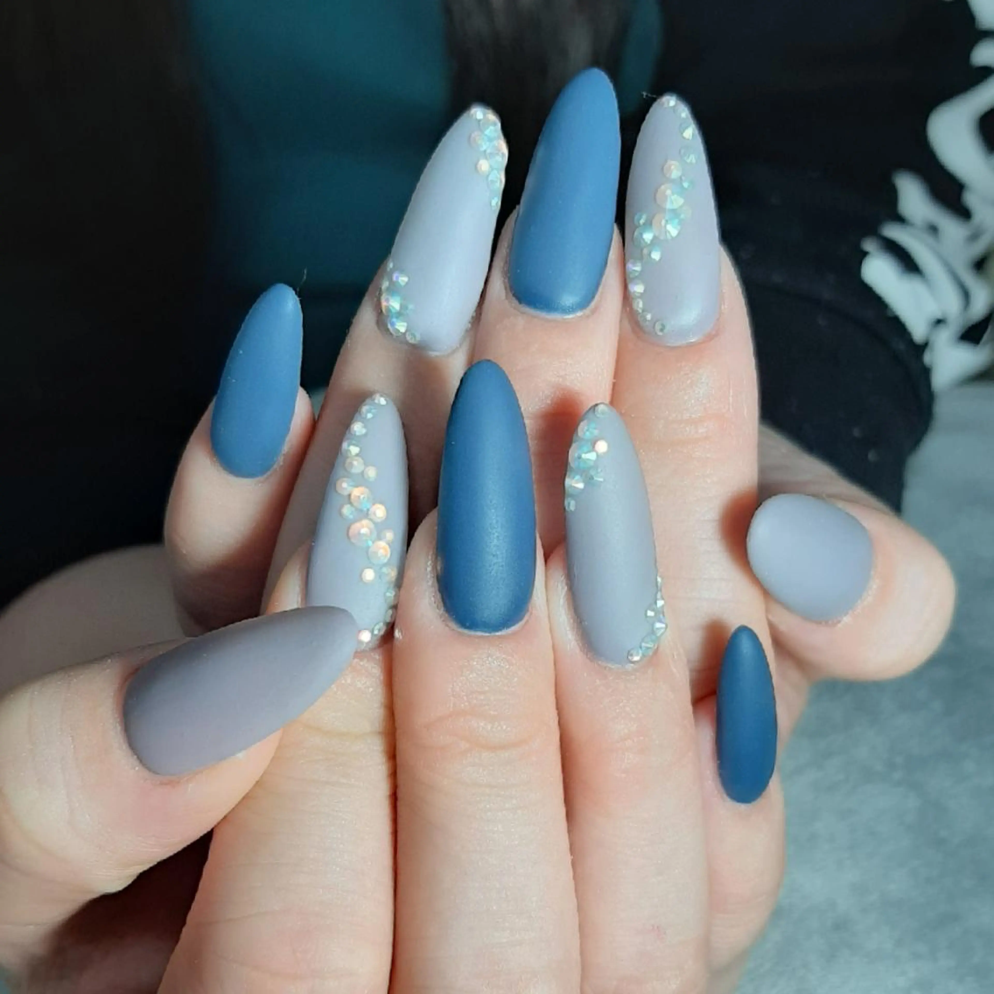 ロング ネイル ハンドネイル ネイリスト やましたのネイルデザイン