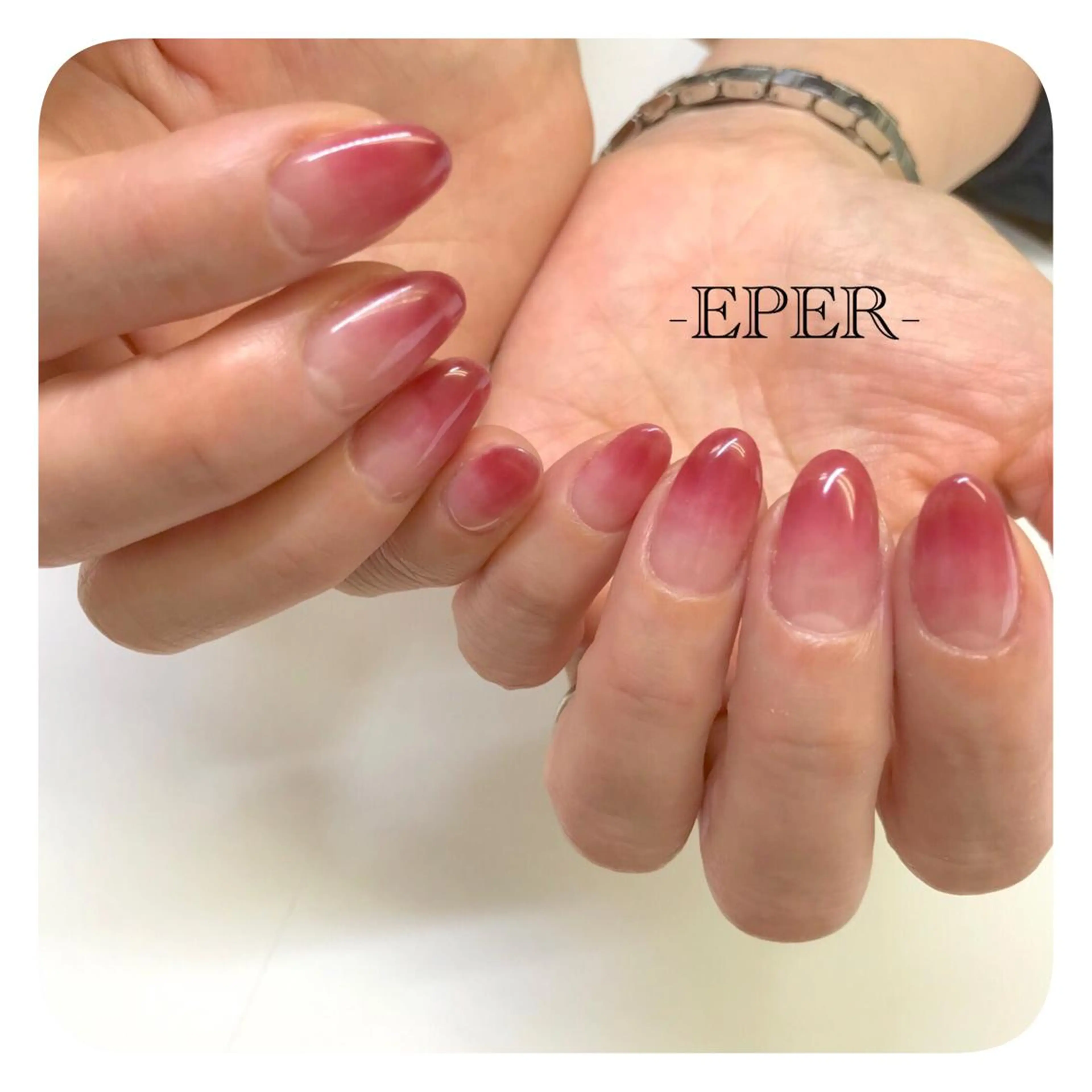 ネイル グラデーション ネイルサロン -EPER-エペルのネイルデザイン