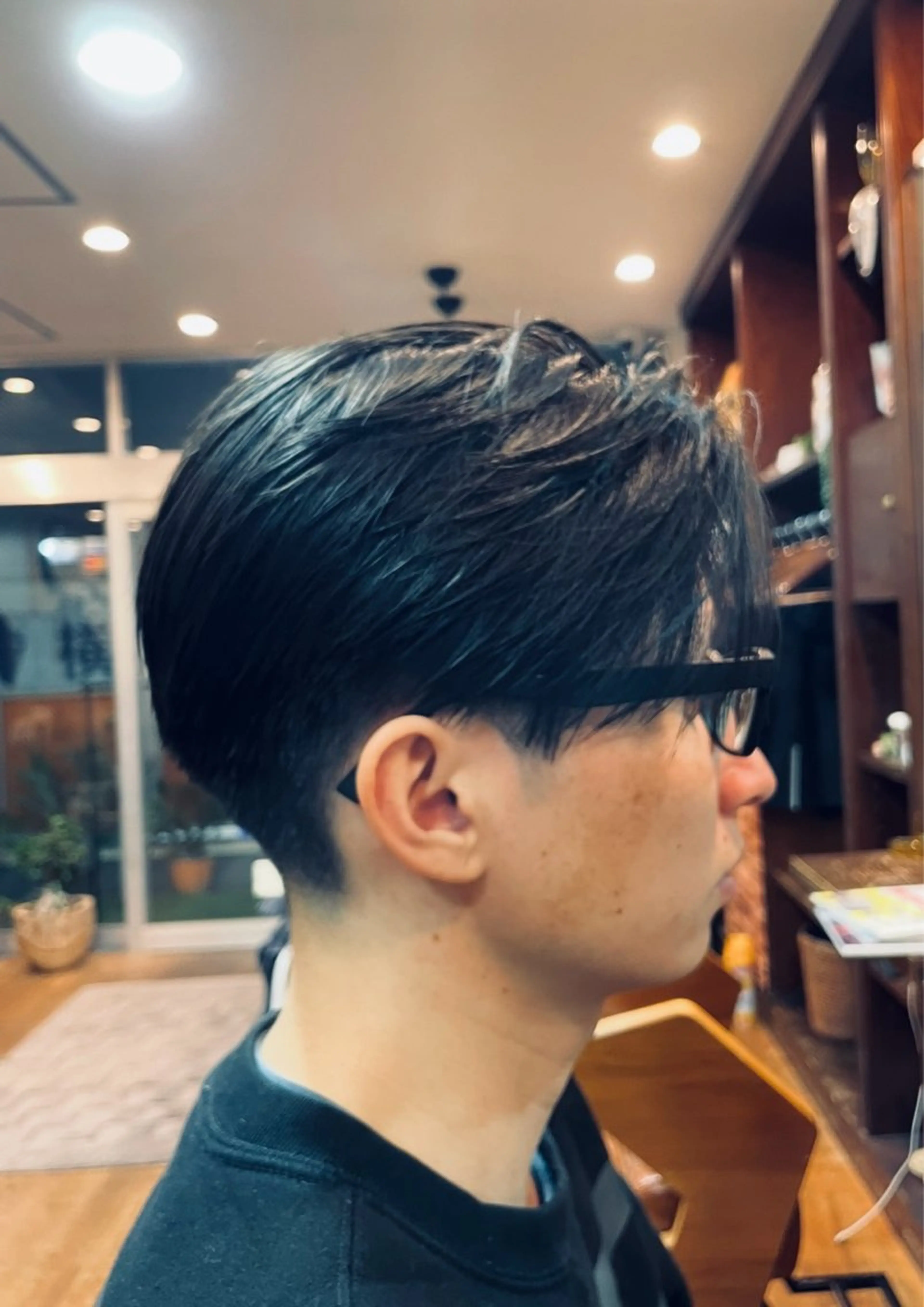 ショート メンズ フェードカット 野村 健太のヘアスタイル