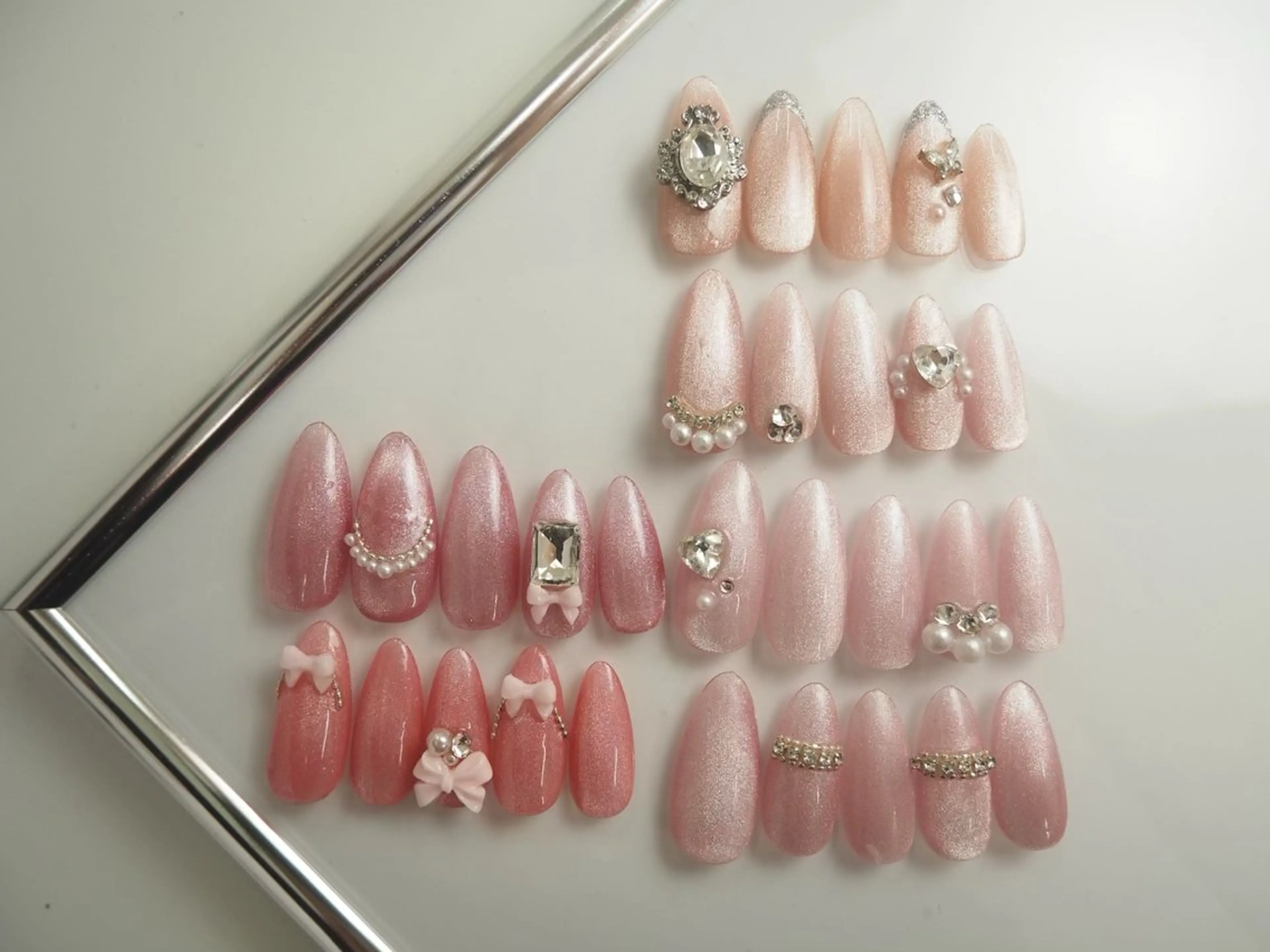 ネイル ONIKA Nail 表参道A4徒歩3分のネイルデザイン