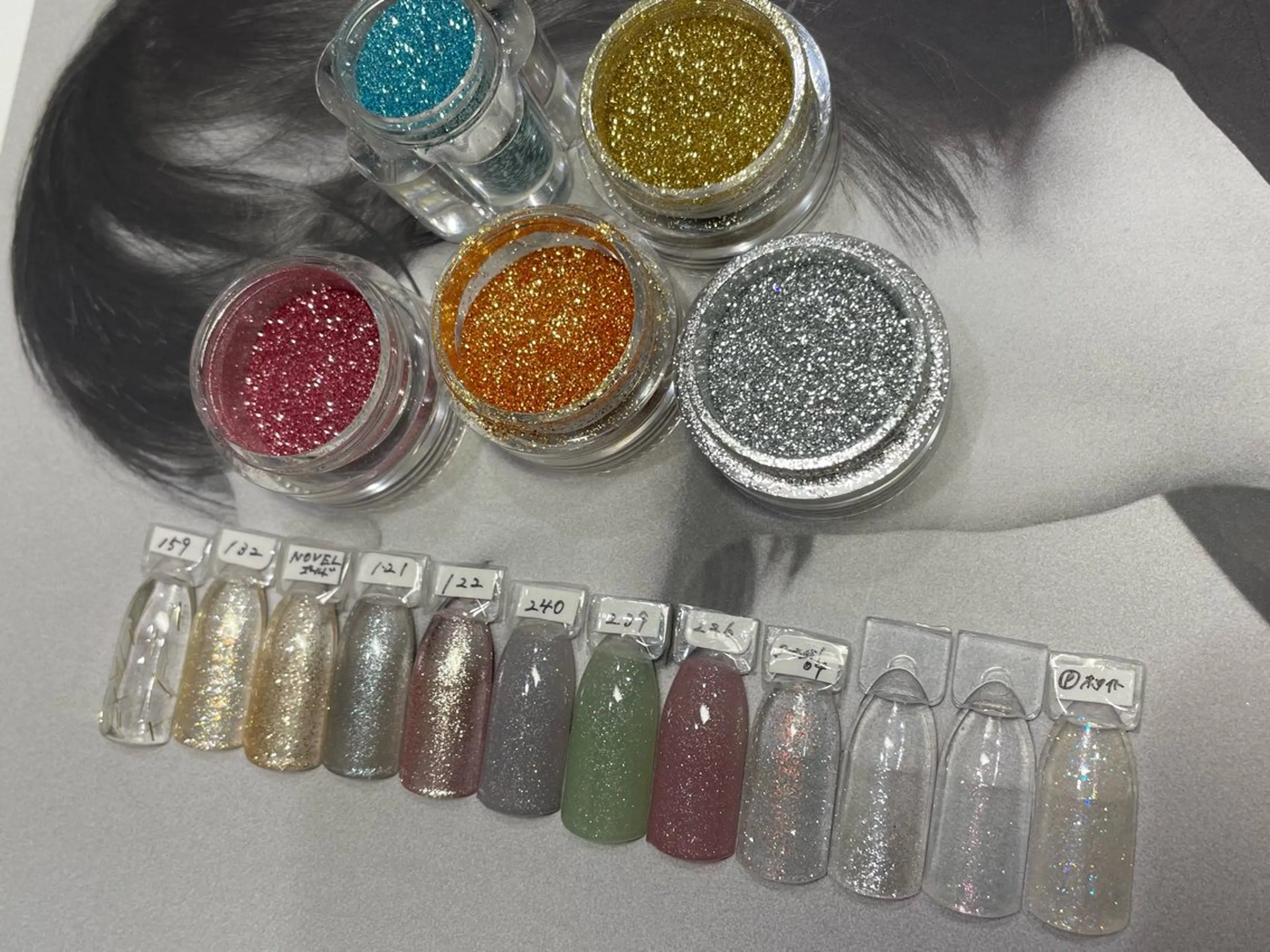 ネイル nailsalon SWATiのネイルデザイン