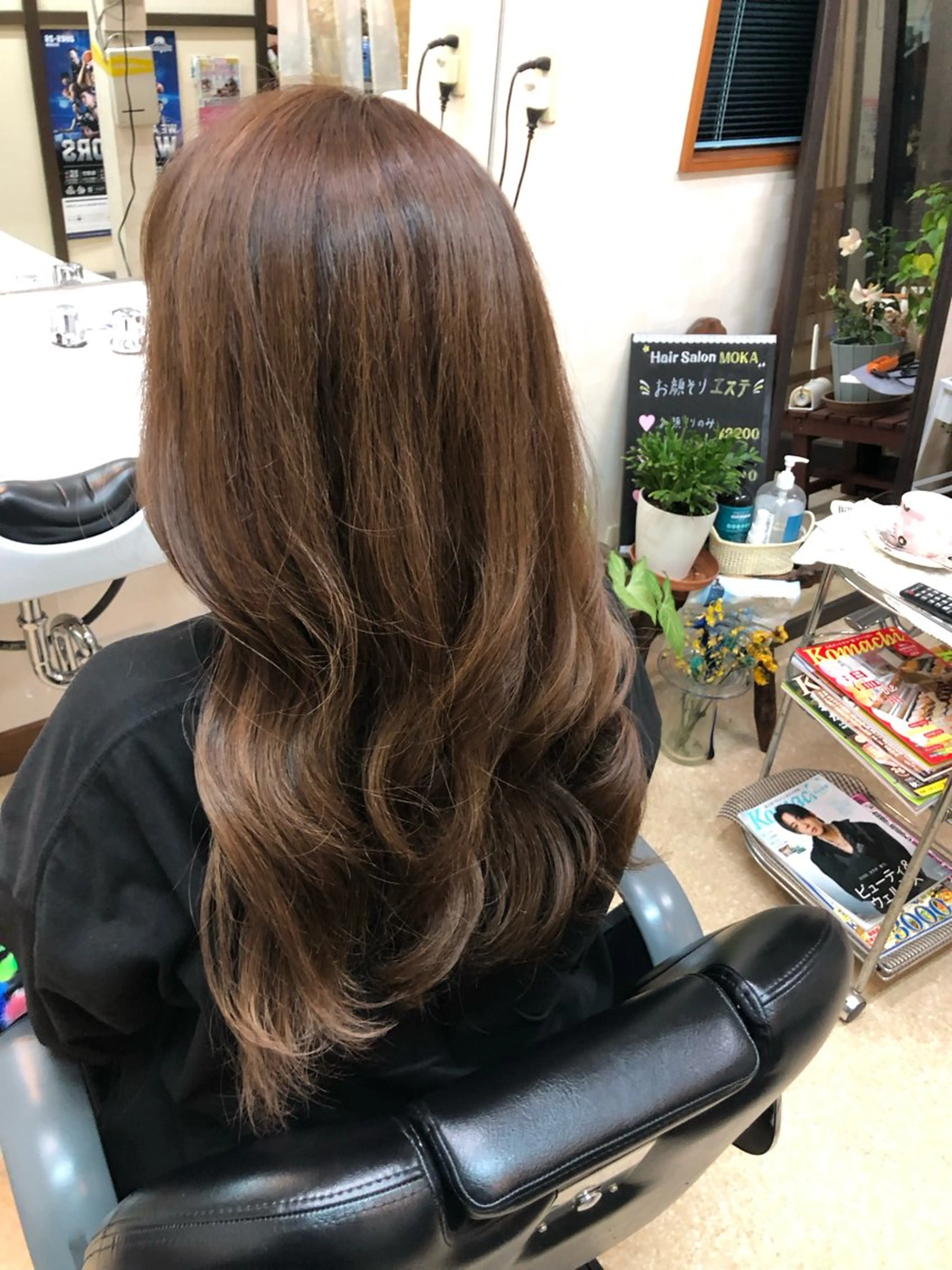 ロング カラー 石塚 浩のヘアスタイル