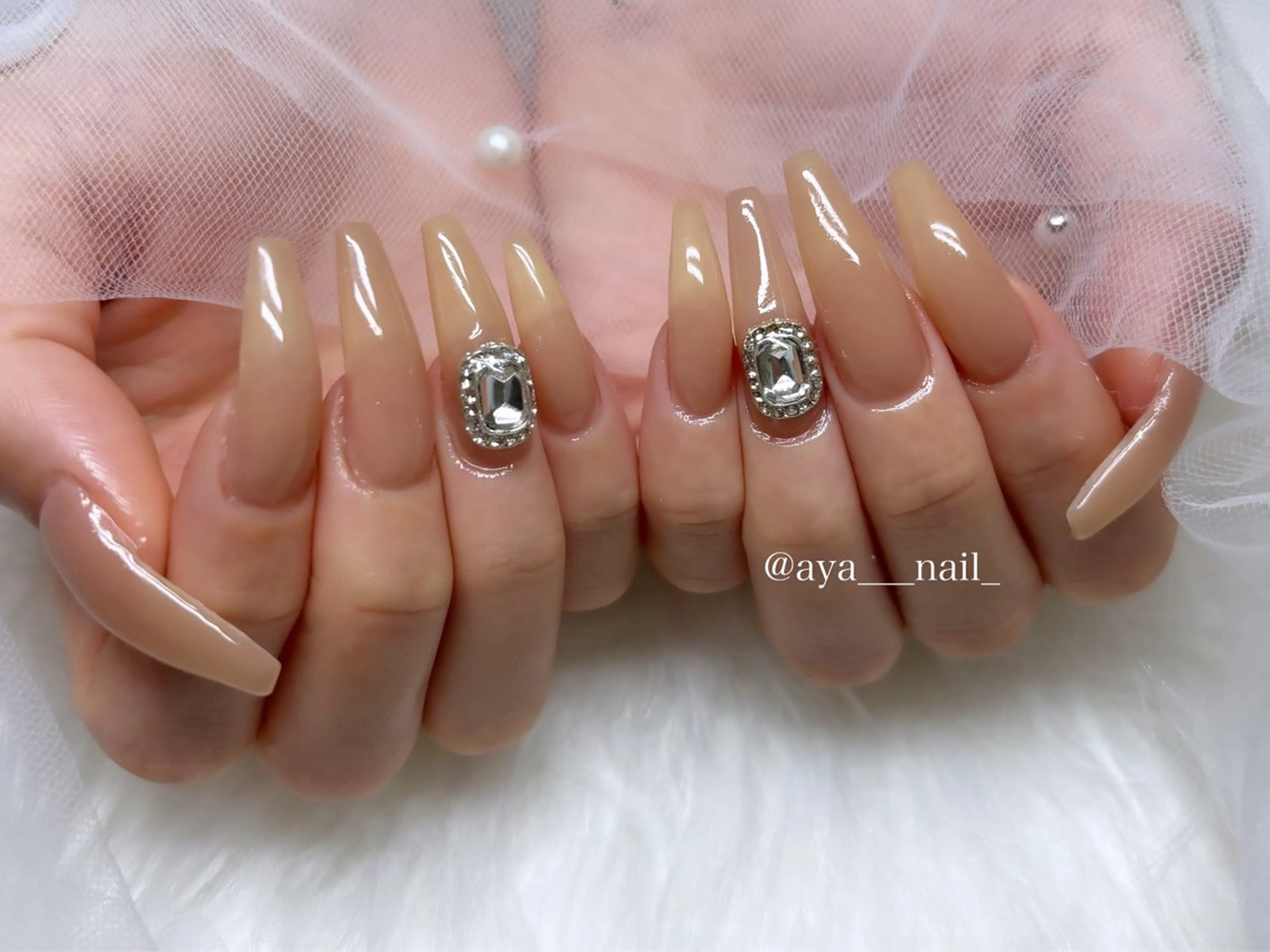 ネイル ハンドネイル Roi〈ロワ〉 ayanaのネイルデザイン