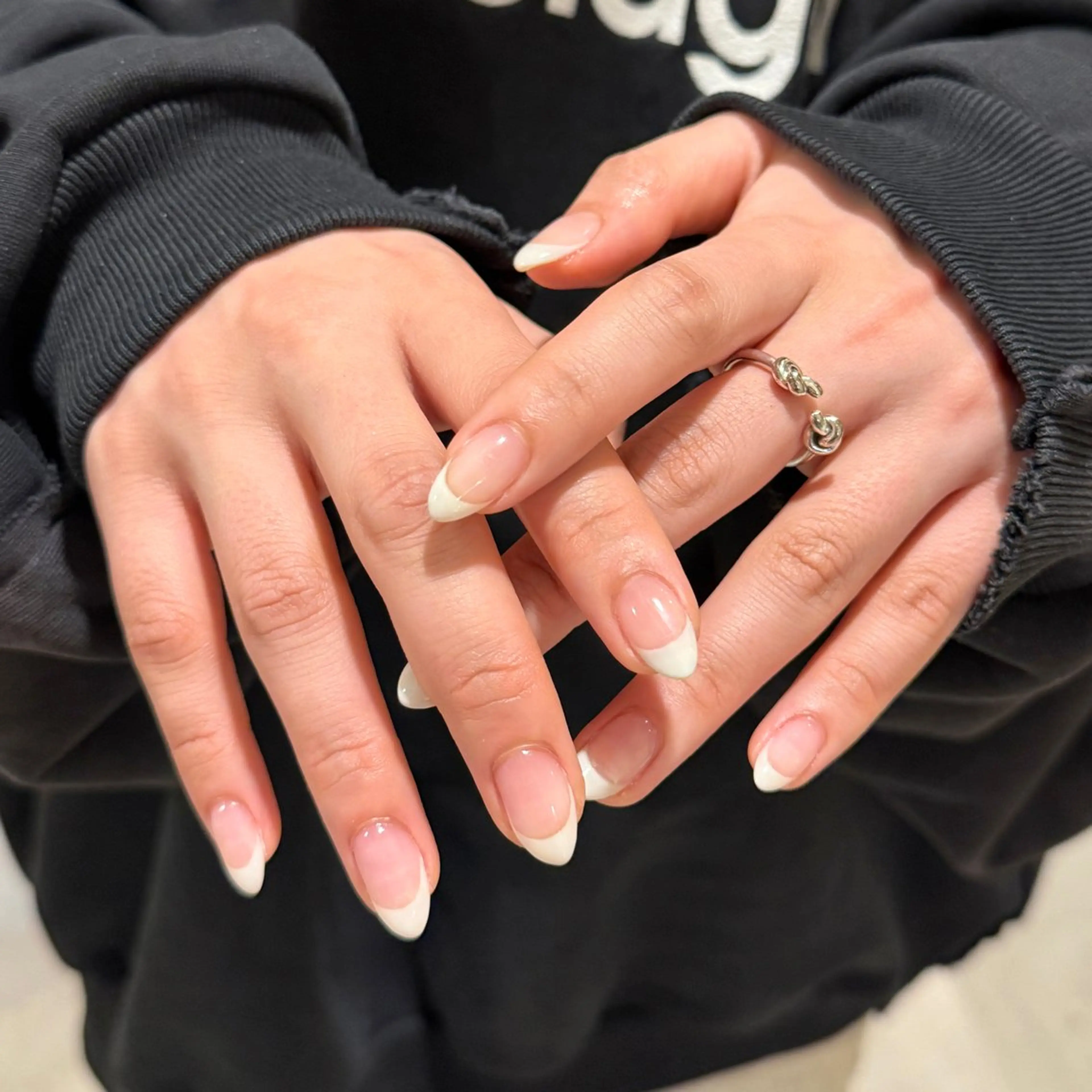 ネイル フレンチネイル ハンドネイル saki.K DEE yabaのネイルデザイン