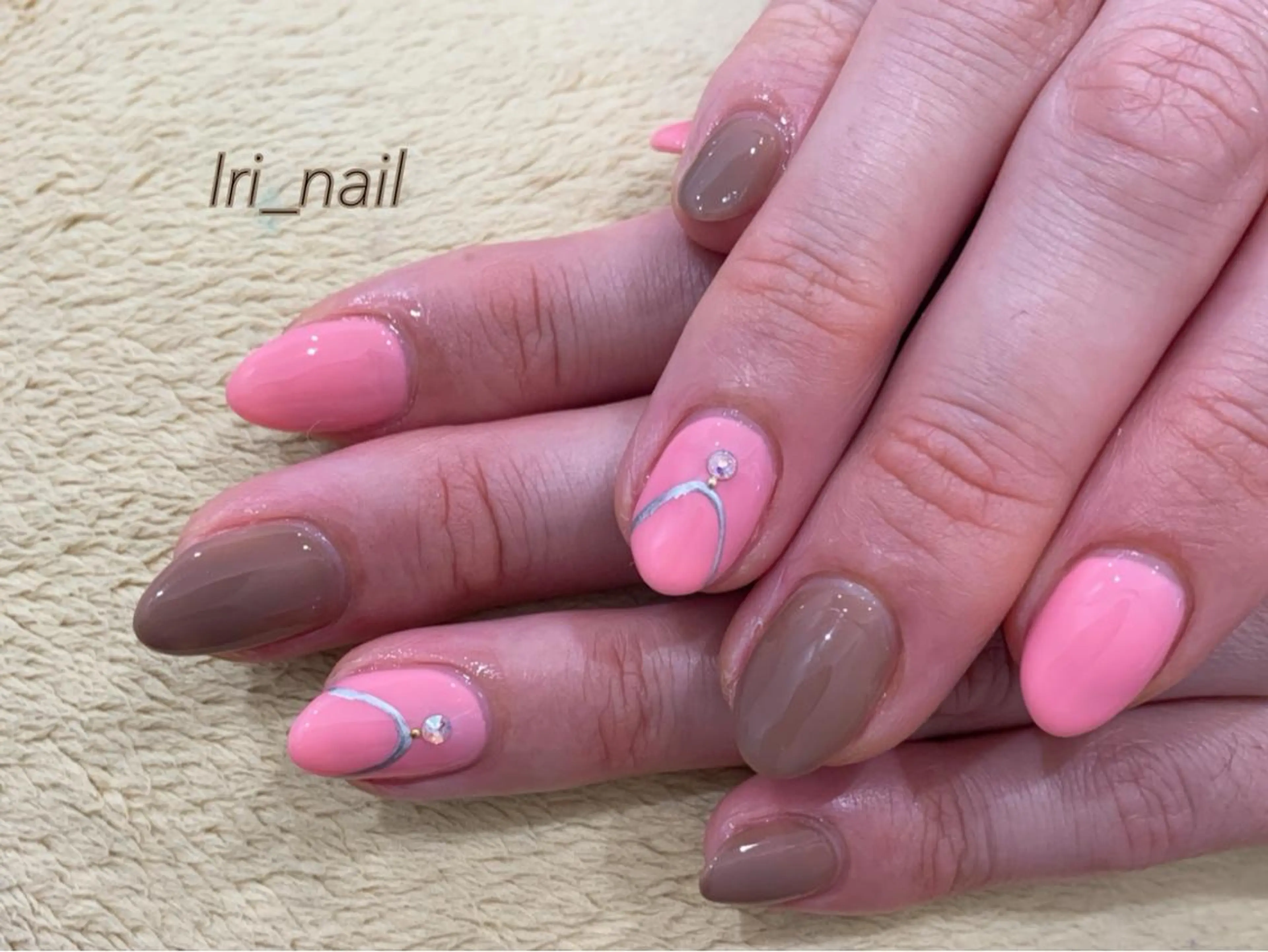 ネイル ハンドネイル 中川 愛理のネイルデザイン