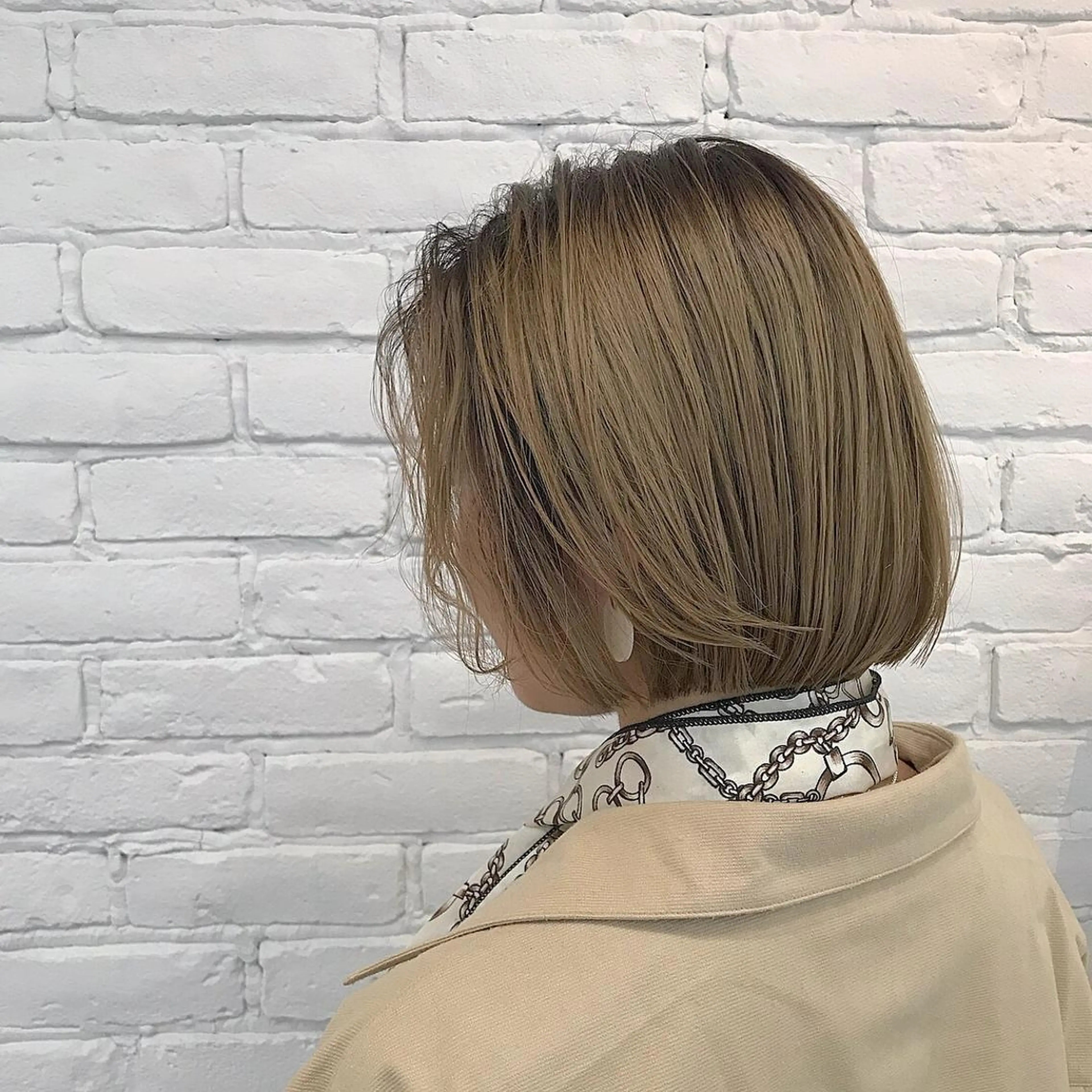 ショート カラー ボブ レイヤー/顔周り /AKARIのヘアスタイル