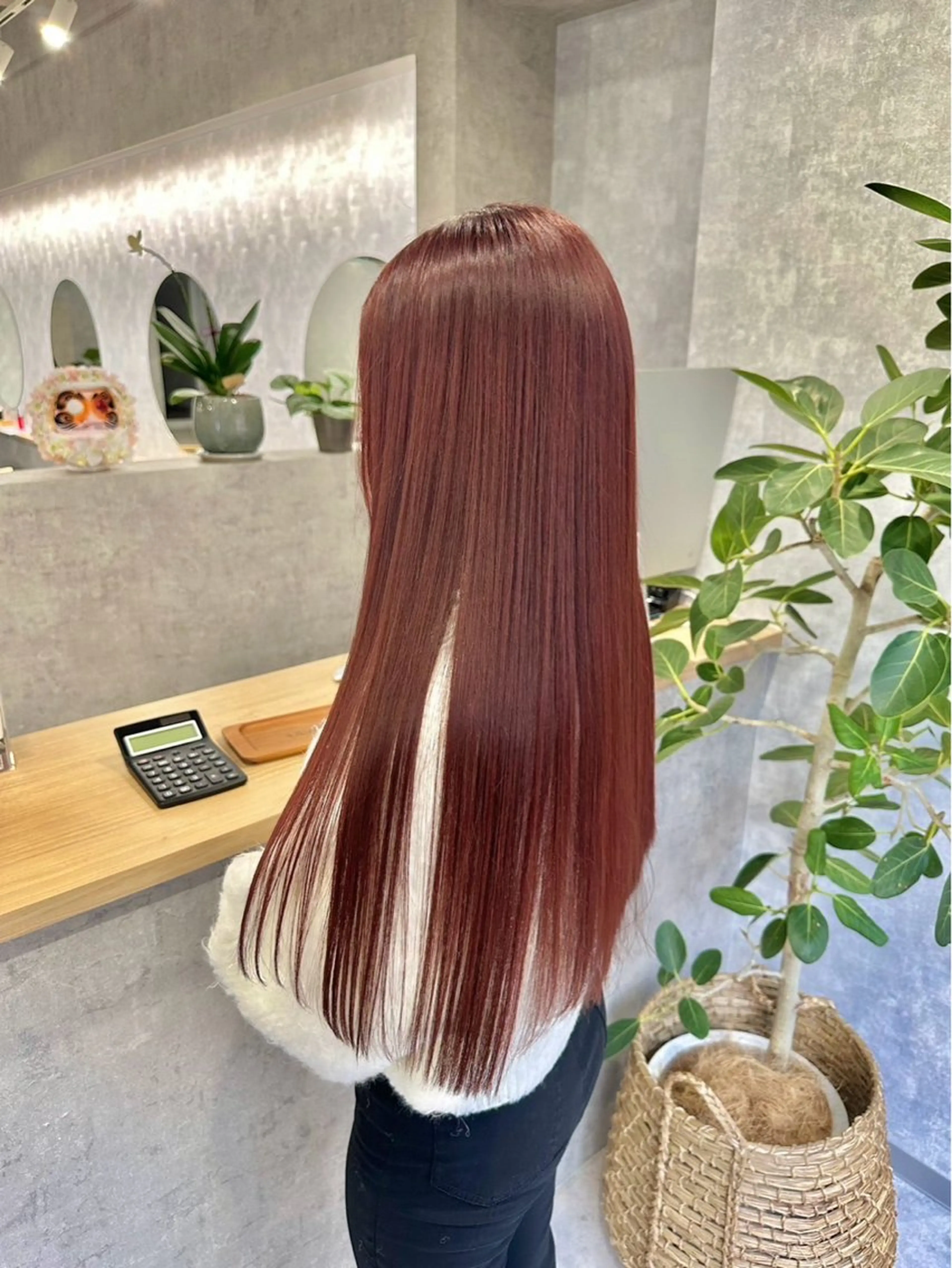 ロング カラー 西野 陽貴のヘアスタイル