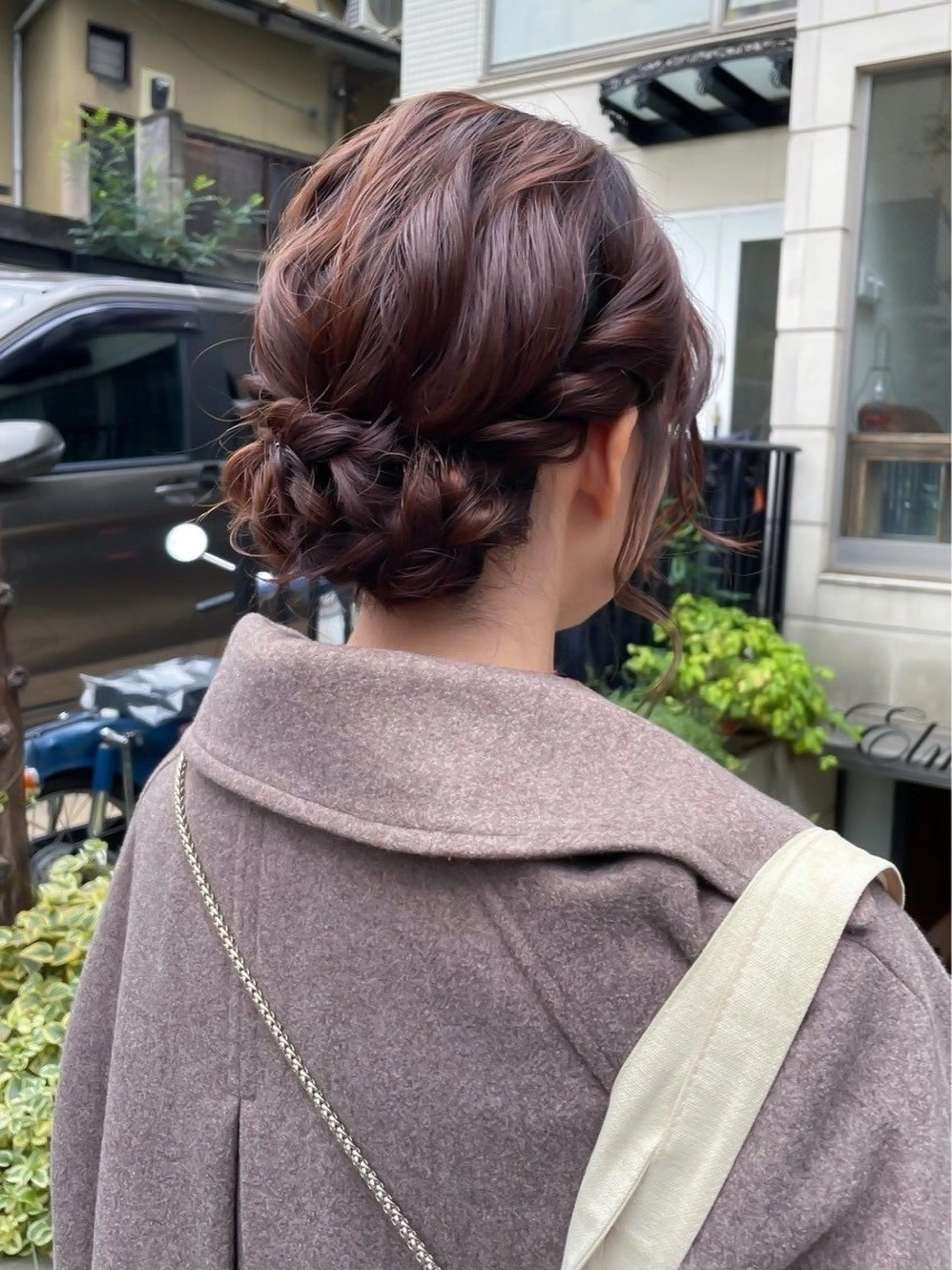 セミロング ヘアアレンジ ヘアセット お呼ばれヘア✨️ Akari🧸🤍のヘアスタイル