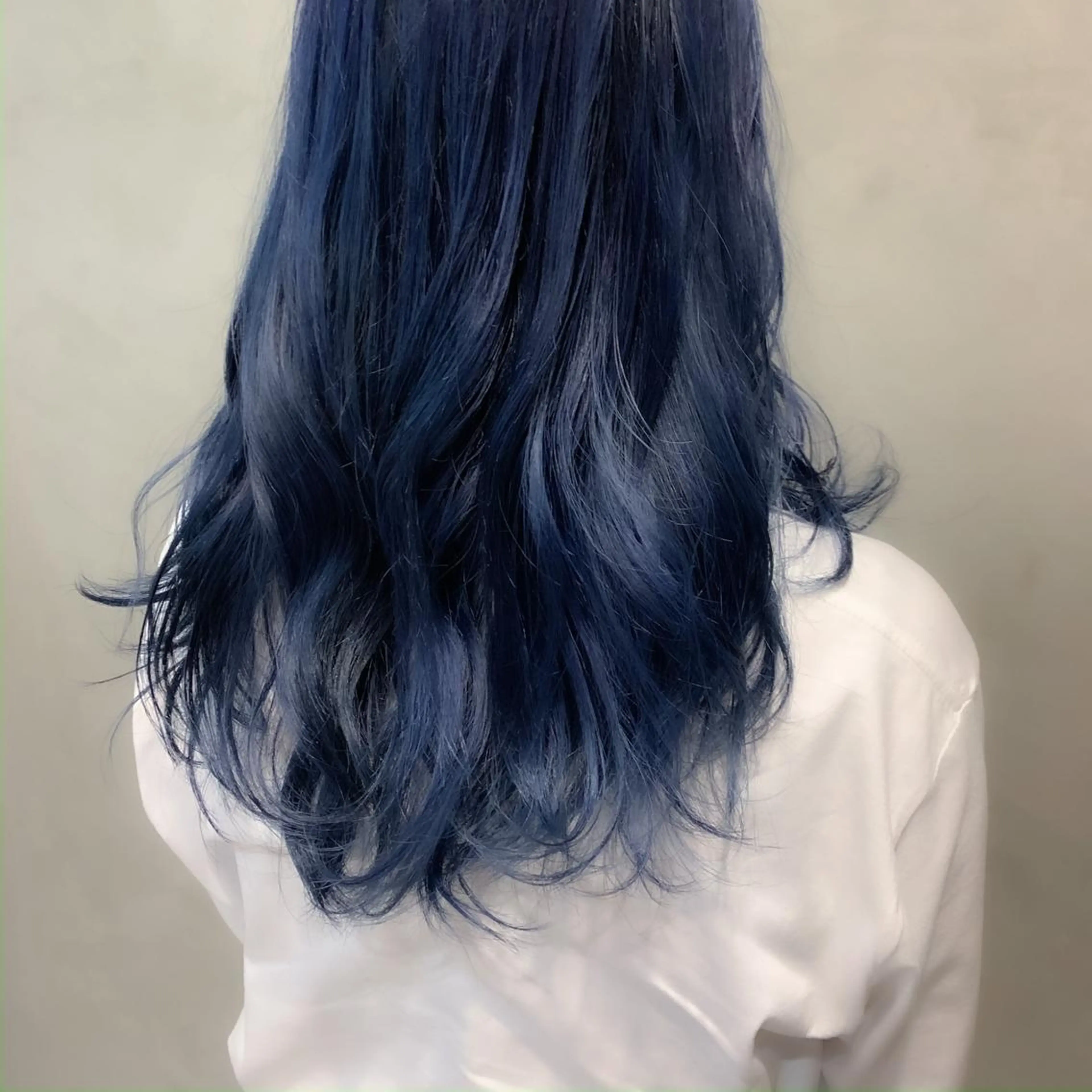 ミディアム カラー ヘアアレンジ ミニボブ/ブリーチ 🌈MISATOのヘアスタイル