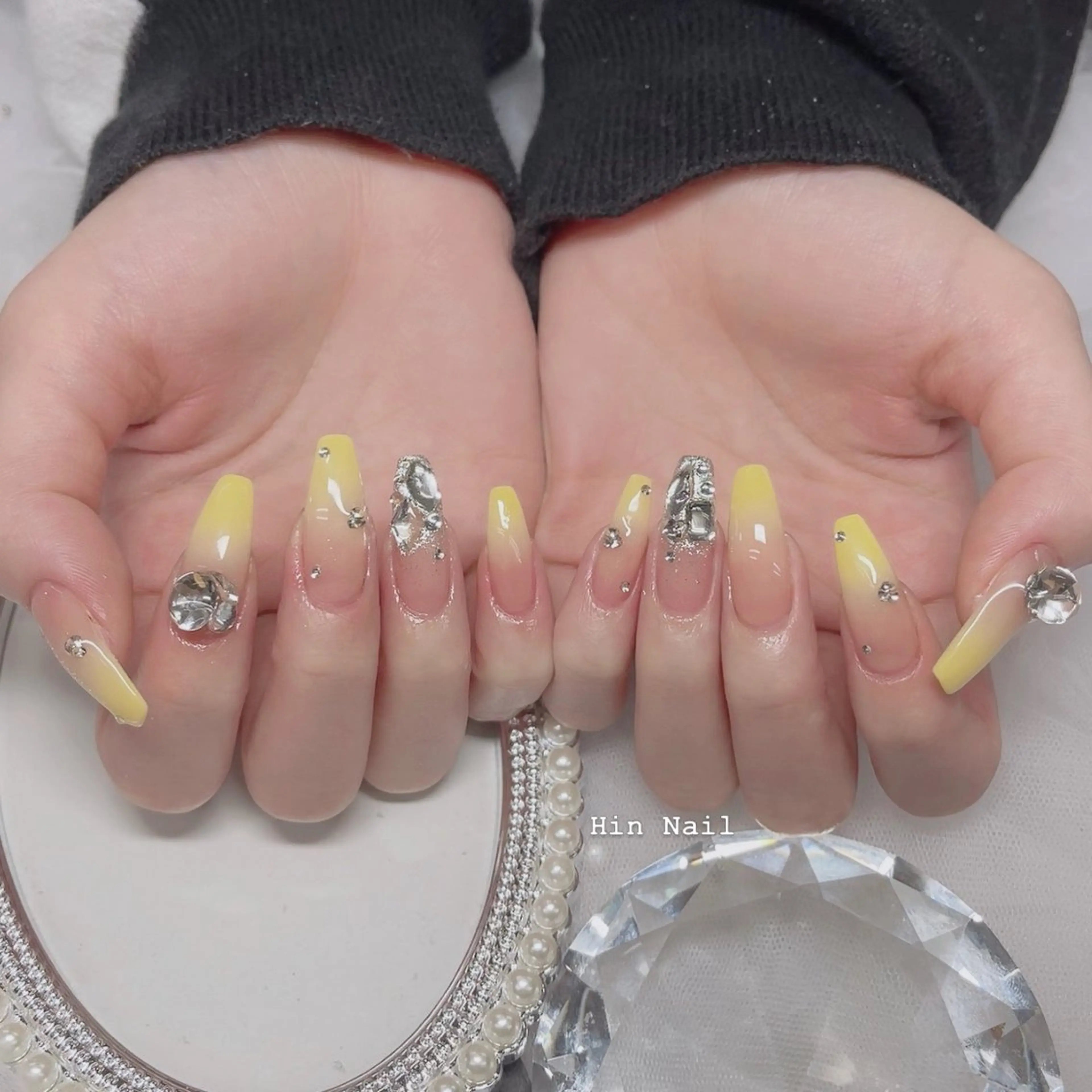 ネイル ハンドネイル HIN NAILのネイルデザイン