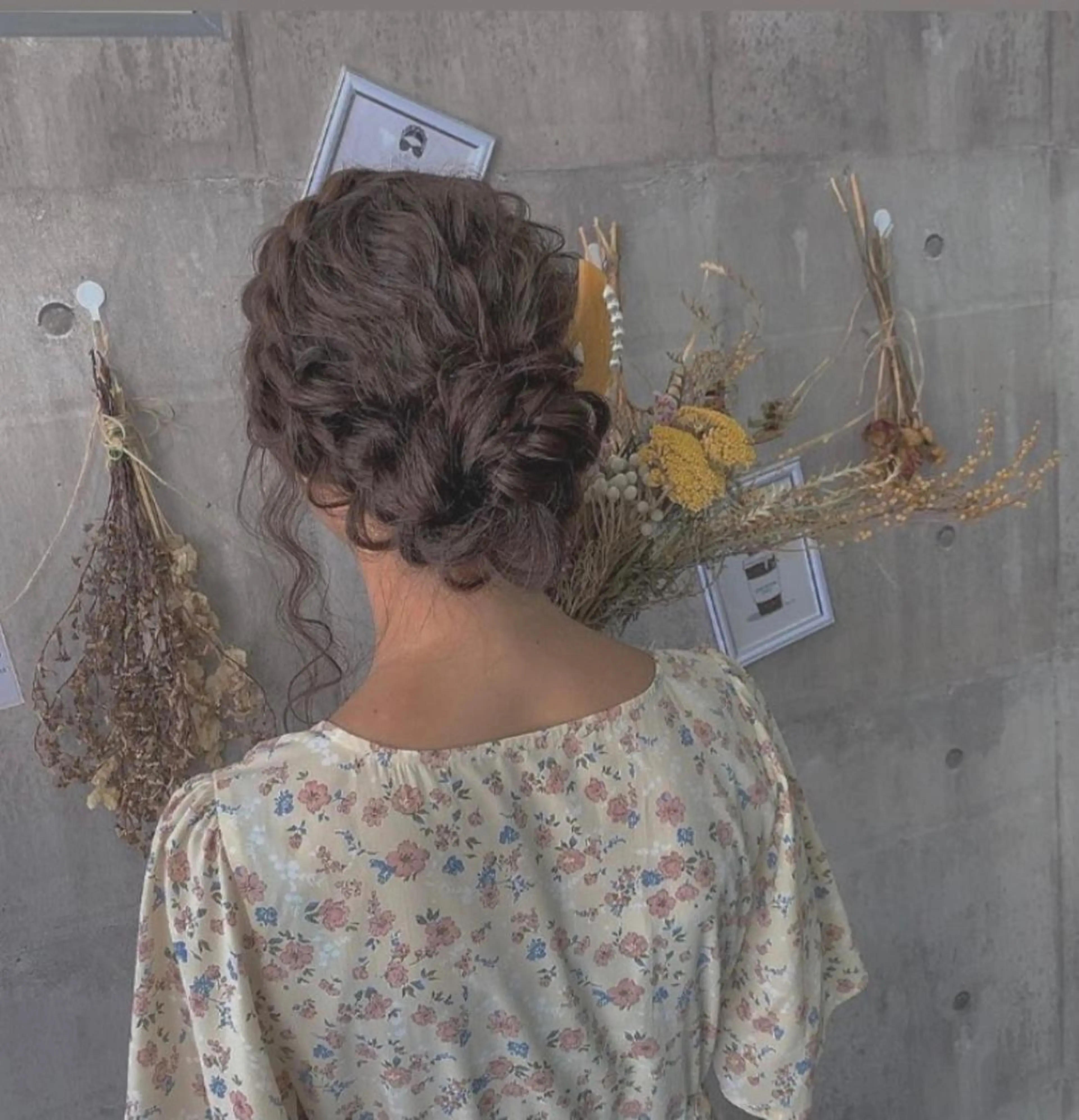 セミロング KANA 駐車場ありお子様歓迎のマツエク・マツパデザイン