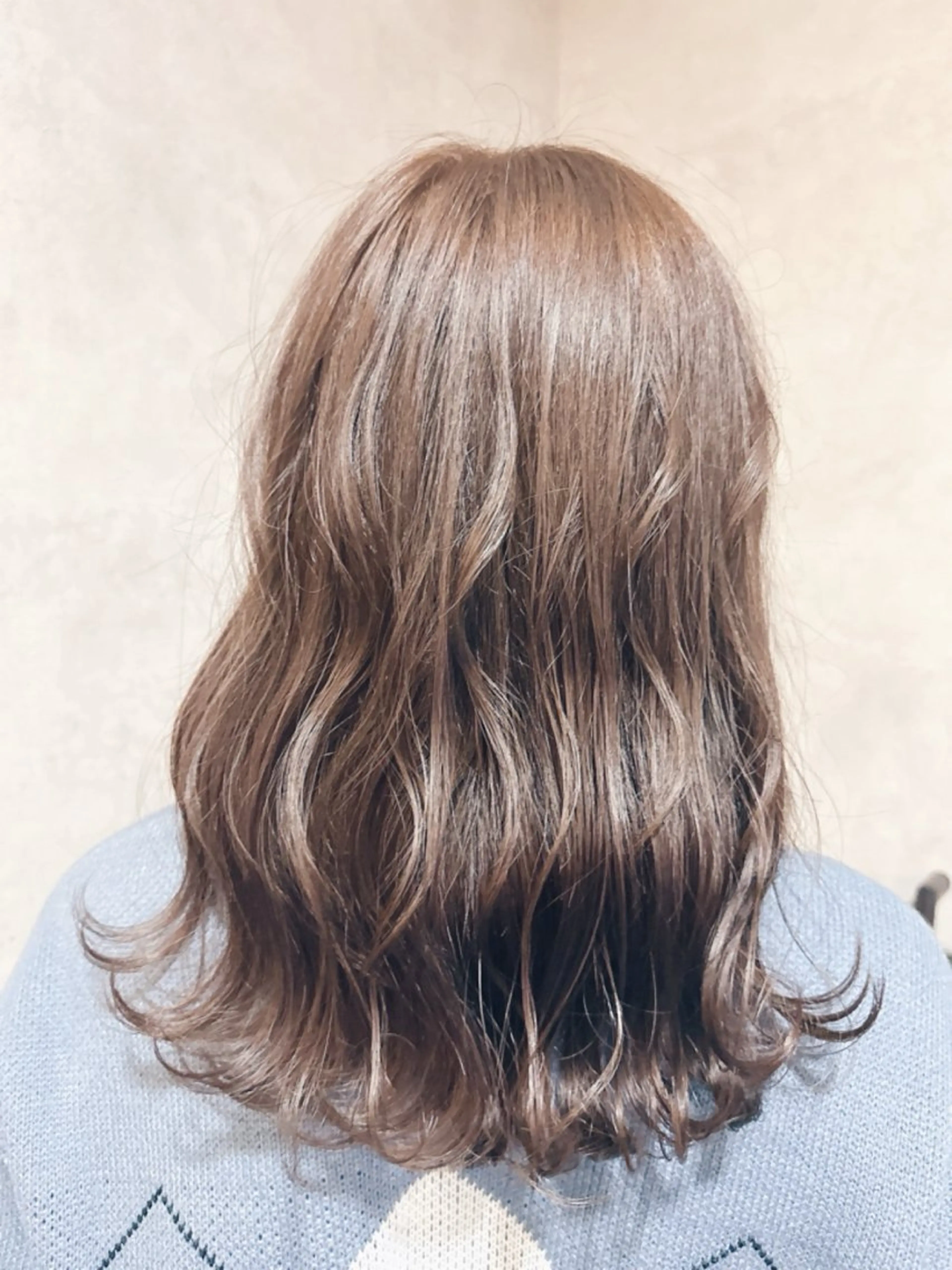 ミディアム カット ヘアカラー トリートメント 髪質改善デザインカラ ー/ヒロイケカズマサのヘアスタイル