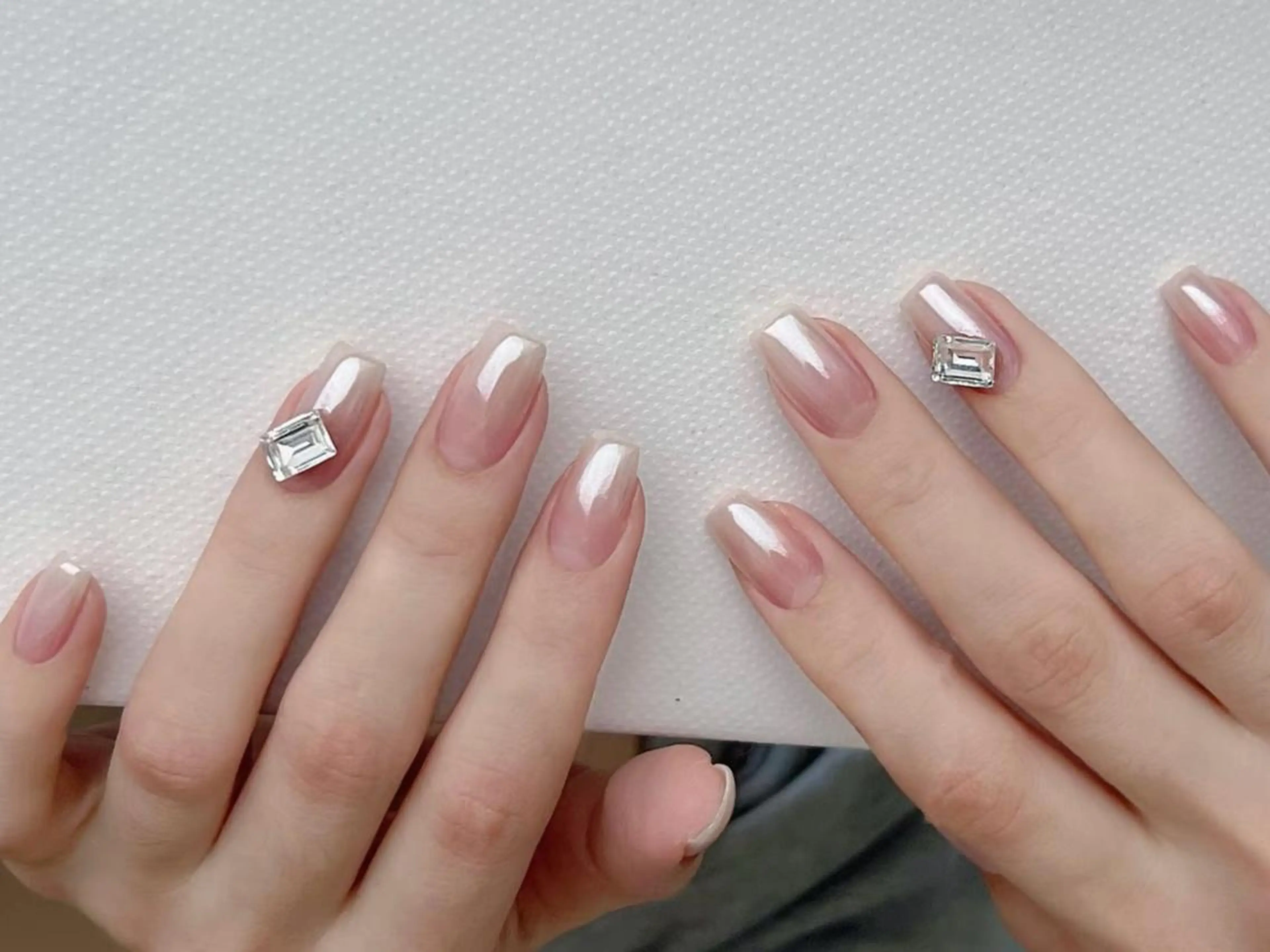 メンズ ネイル メンズ韓国風 オーロラネイル チークネイル 長さ出し フットネイル Kitty Nail salonのネイルデザイン