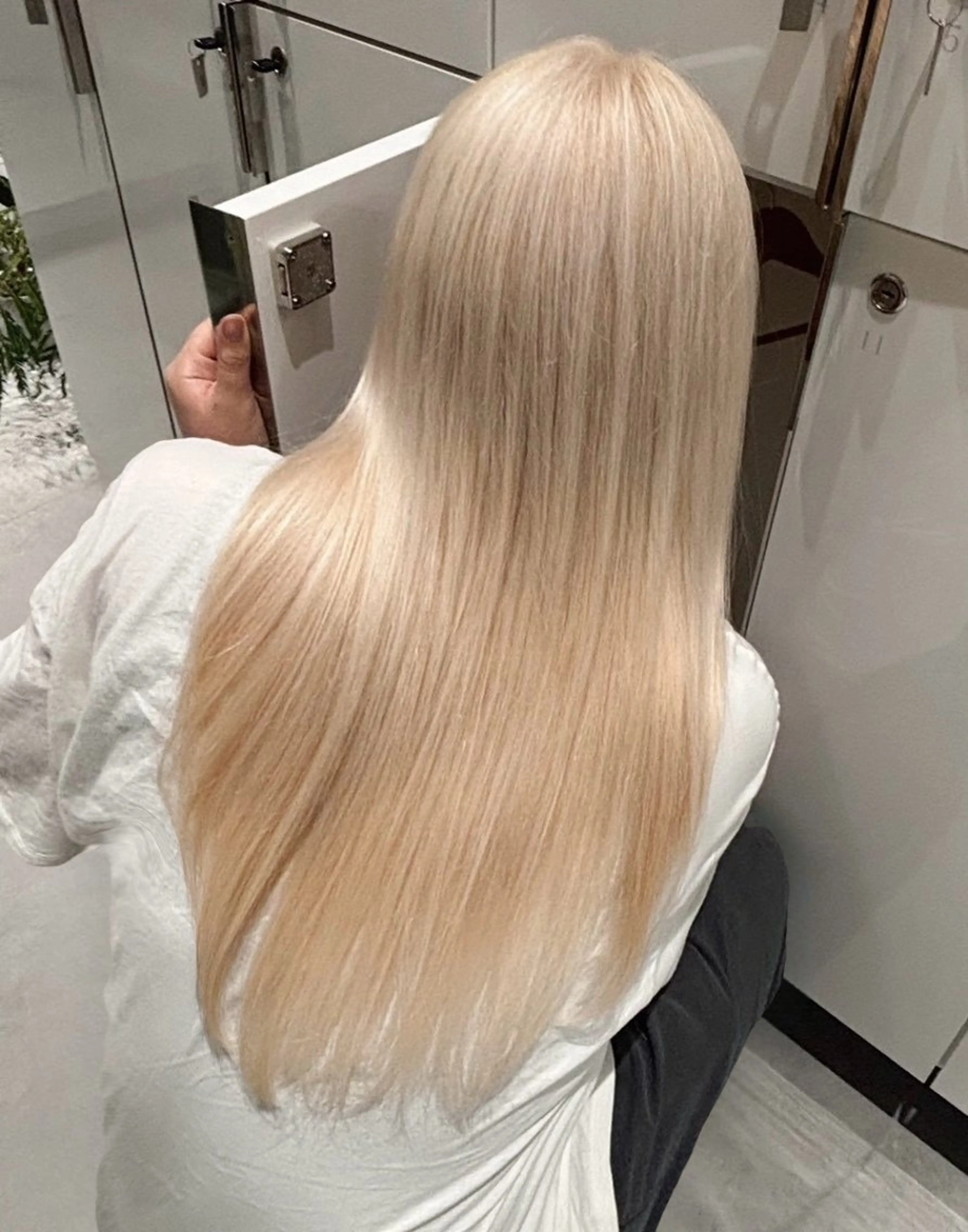 [ダブルブリーチ]カット&Wブリーチ&艶カラー+残留オフ&ガリカトリートメント￥27960→の写真