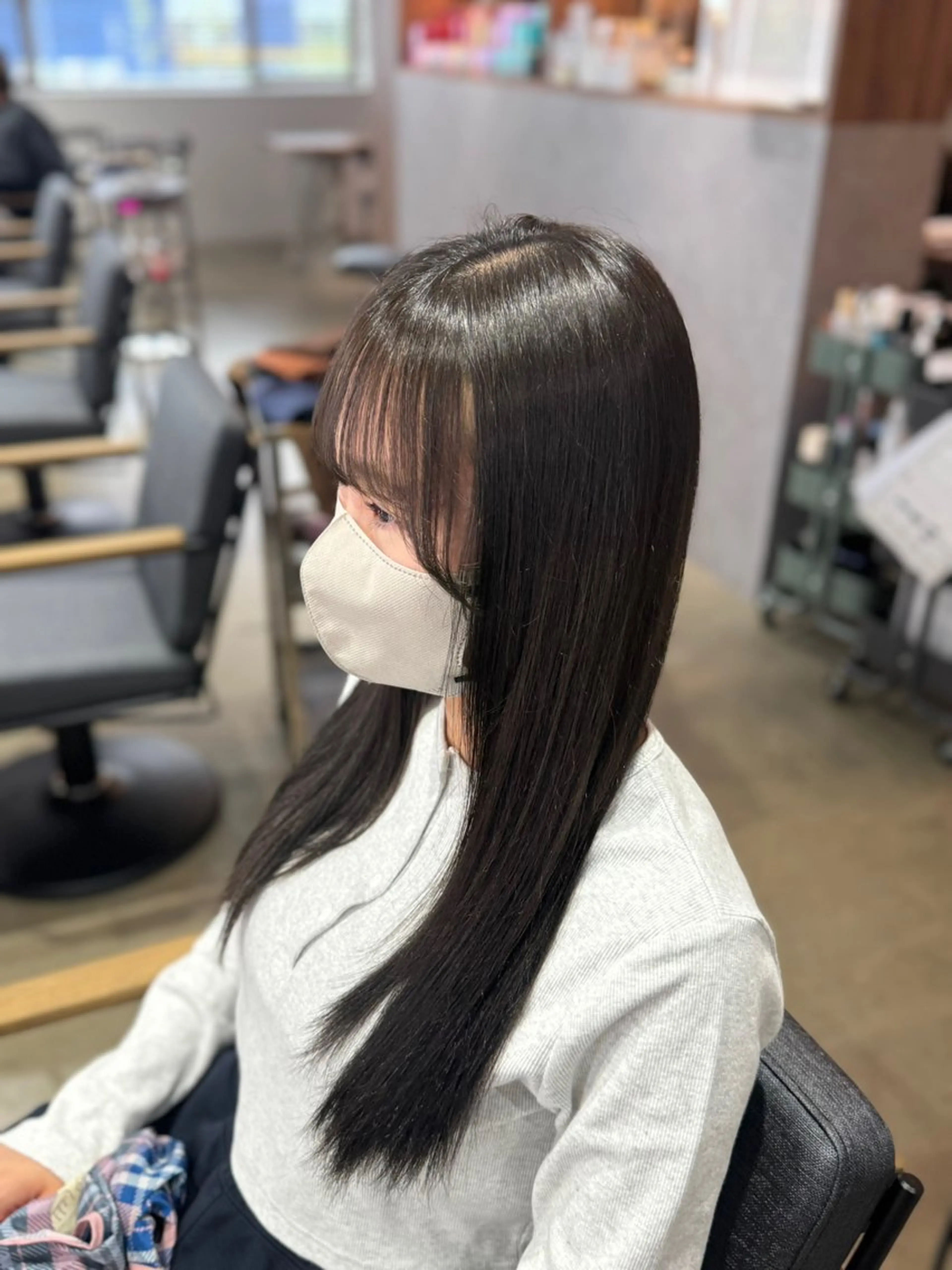 ロング カット ヘアカラー HANA ☺︎のヘアスタイル