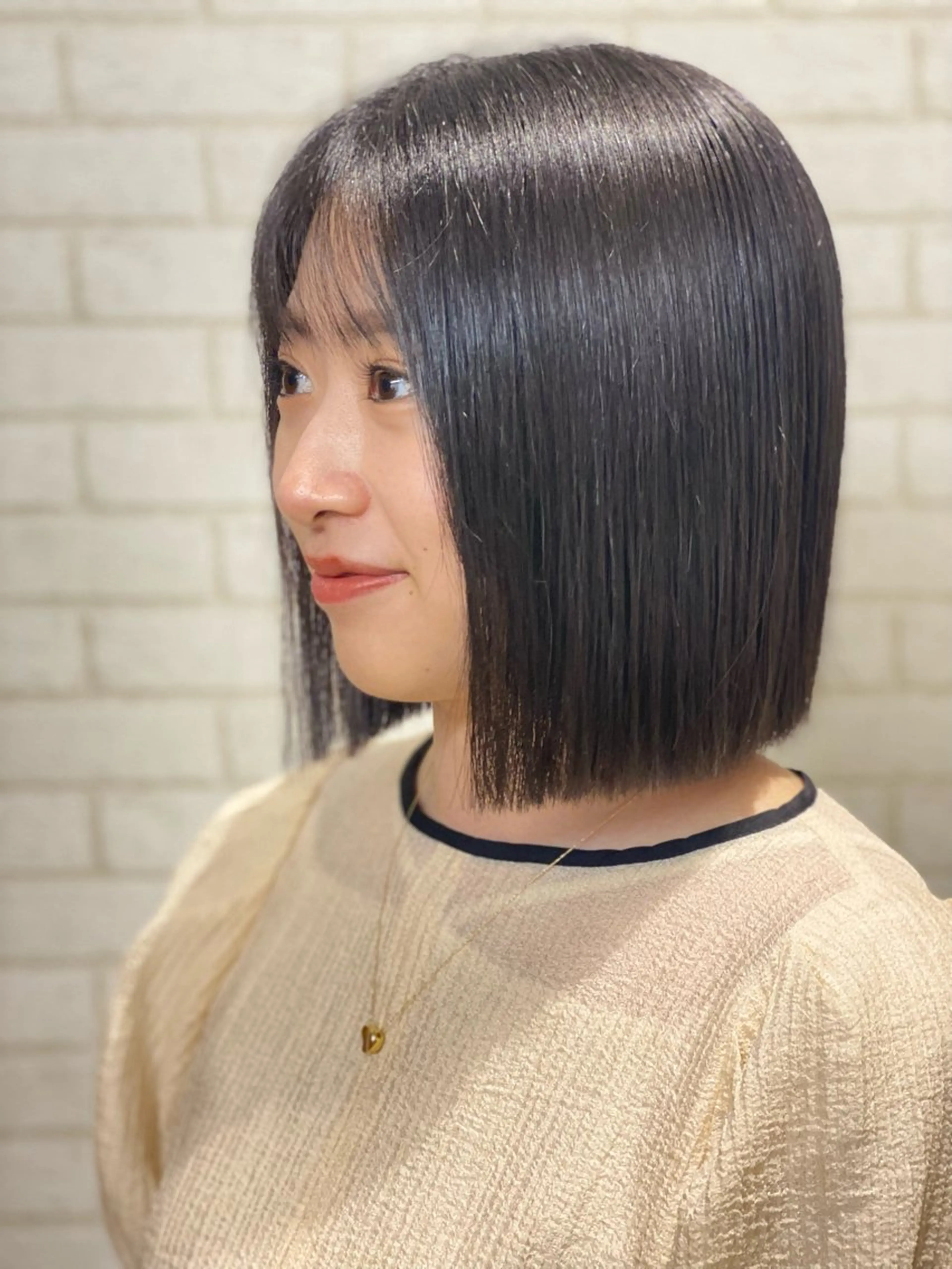 ミディアム いで ゆかのヘアスタイル