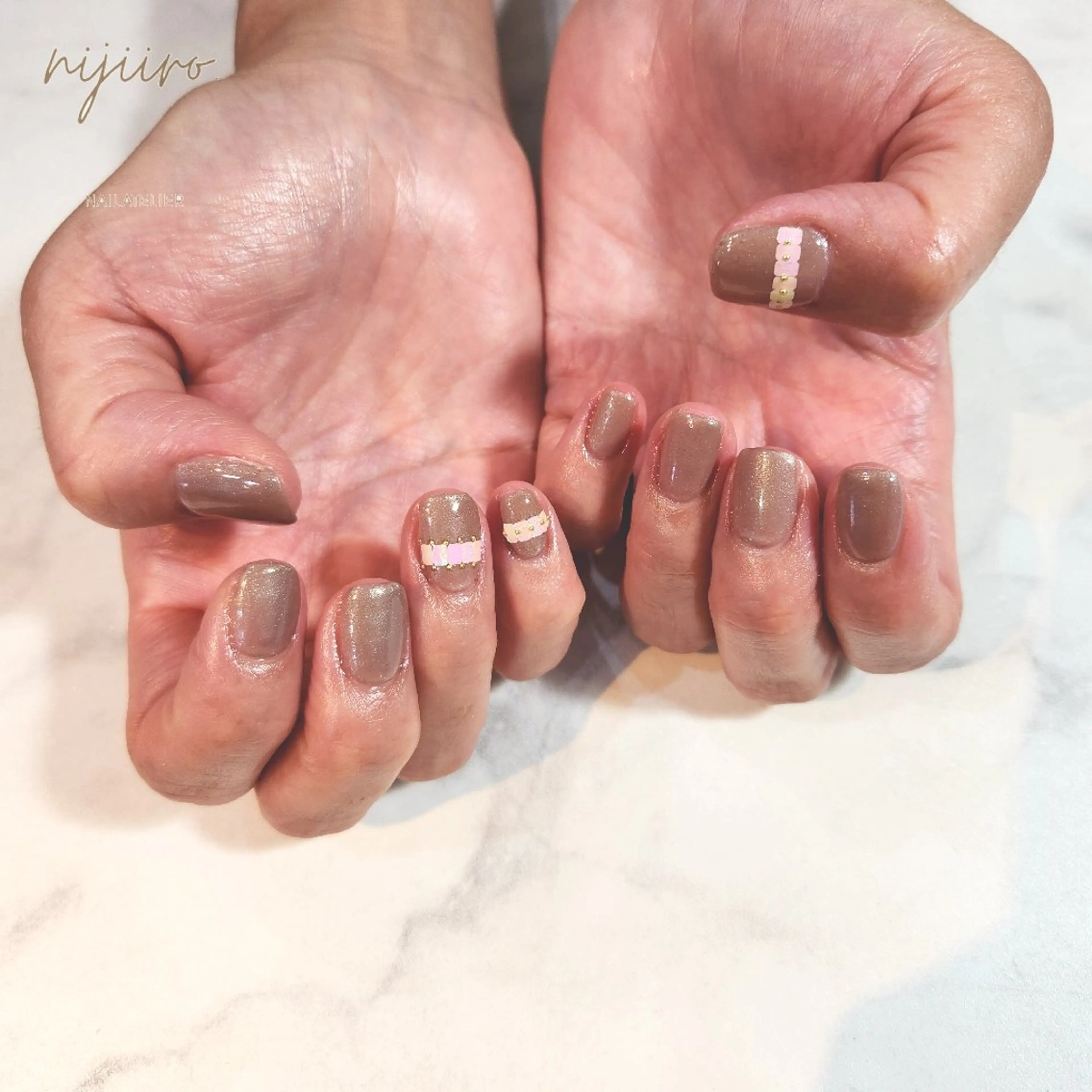 ネイル ハンドネイル nijiiro🌈 サトウのネイルデザイン