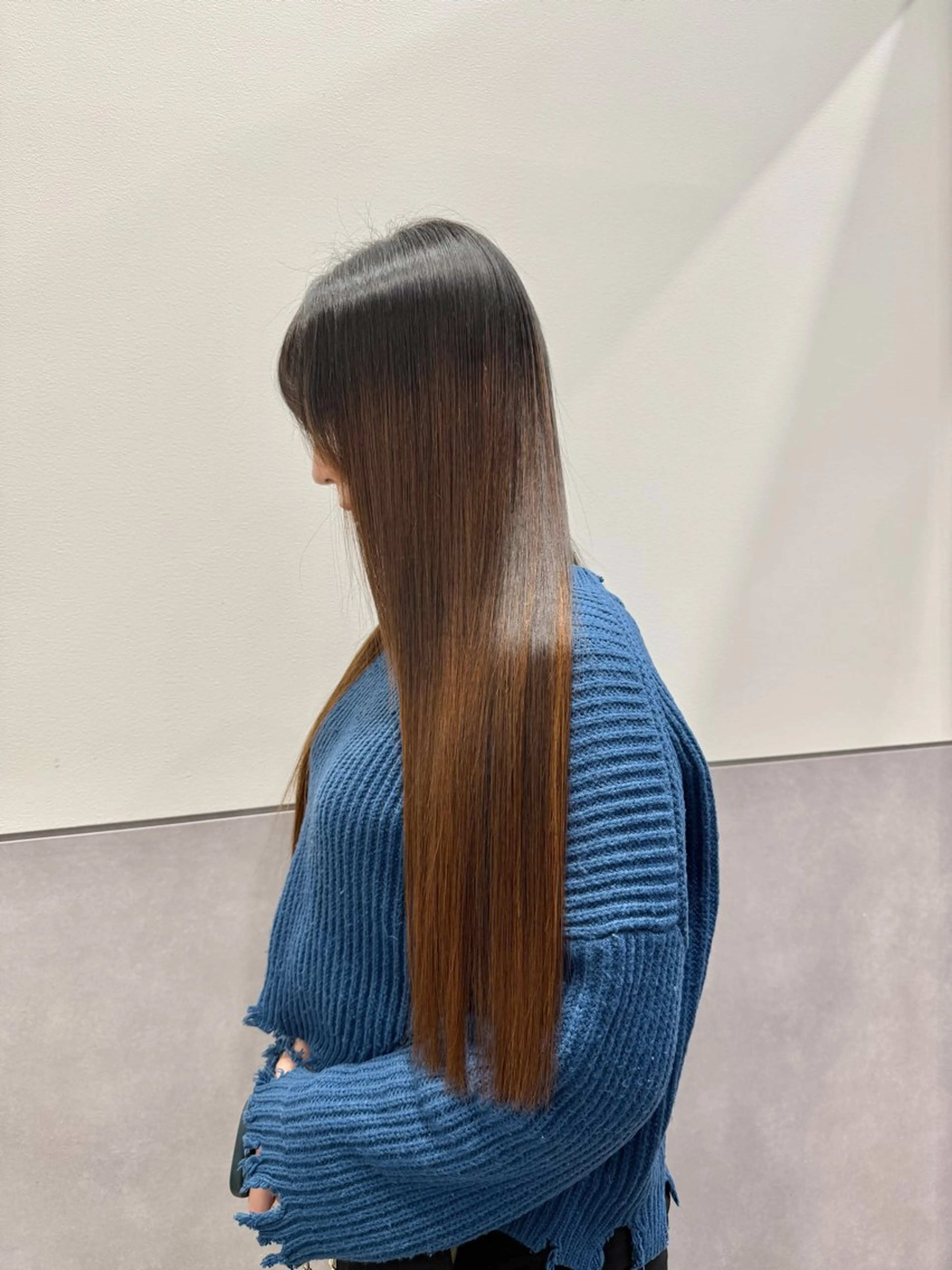 ロング カット 縮毛矯正 トリートメント 【髪質改善の専門店】 🫧鷹司郎のヘアスタイル