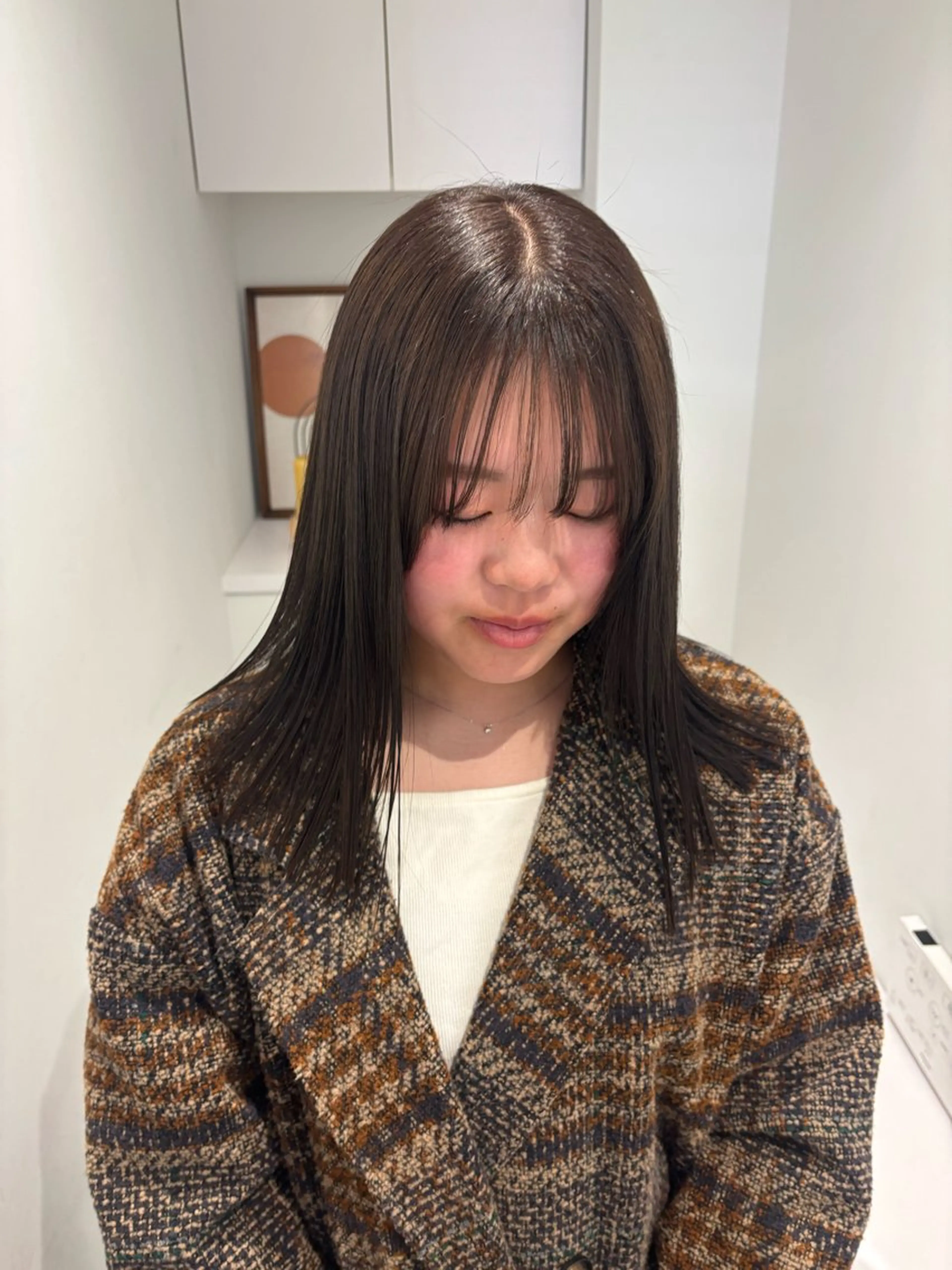 ミディアム ヘアカラー トリートメント リン🔔ボブ cut 柔らかベージュ🤎のヘアスタイル