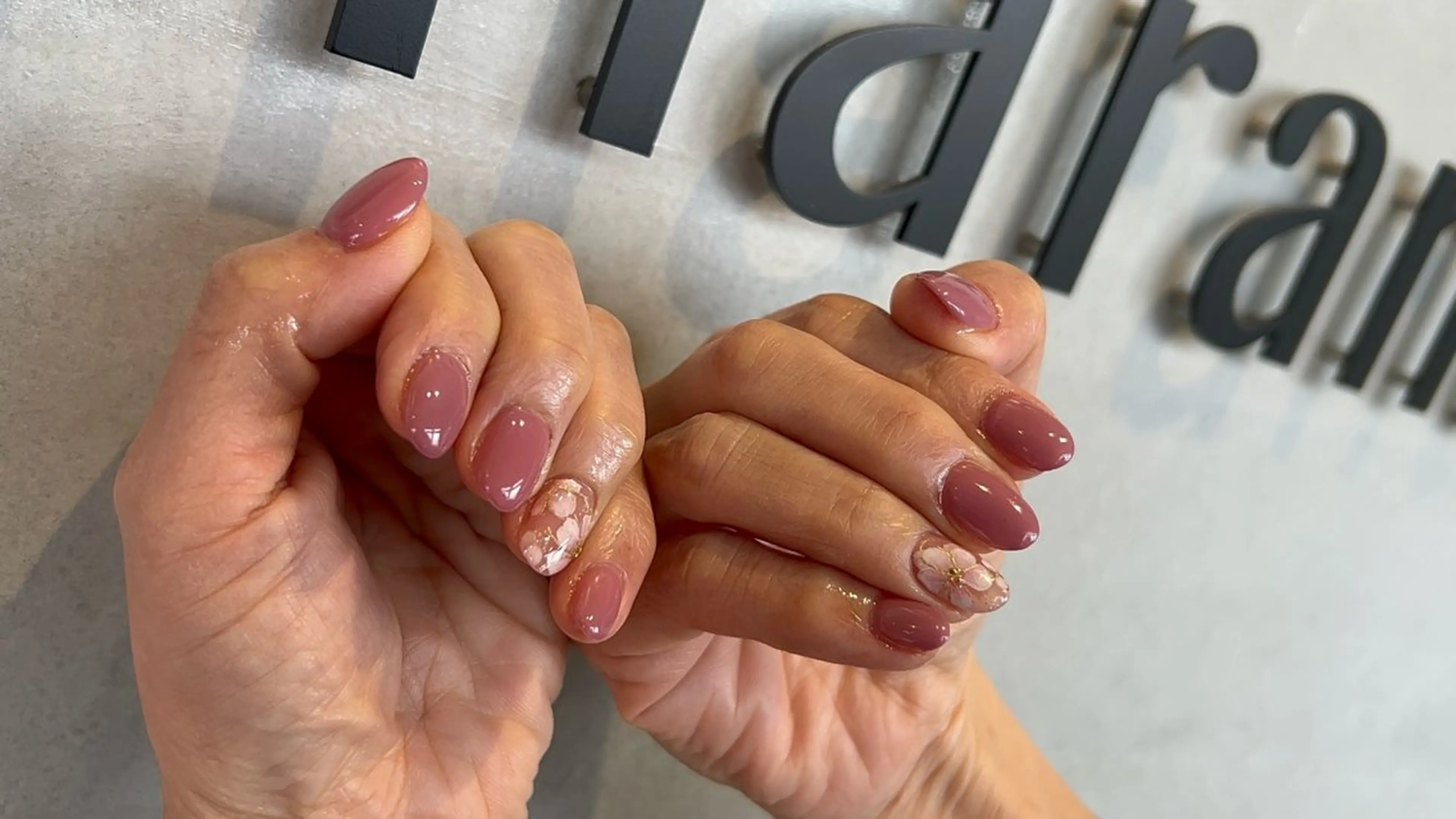 ネイル 春ネイル Amaranthus 柘植のネイルデザイン