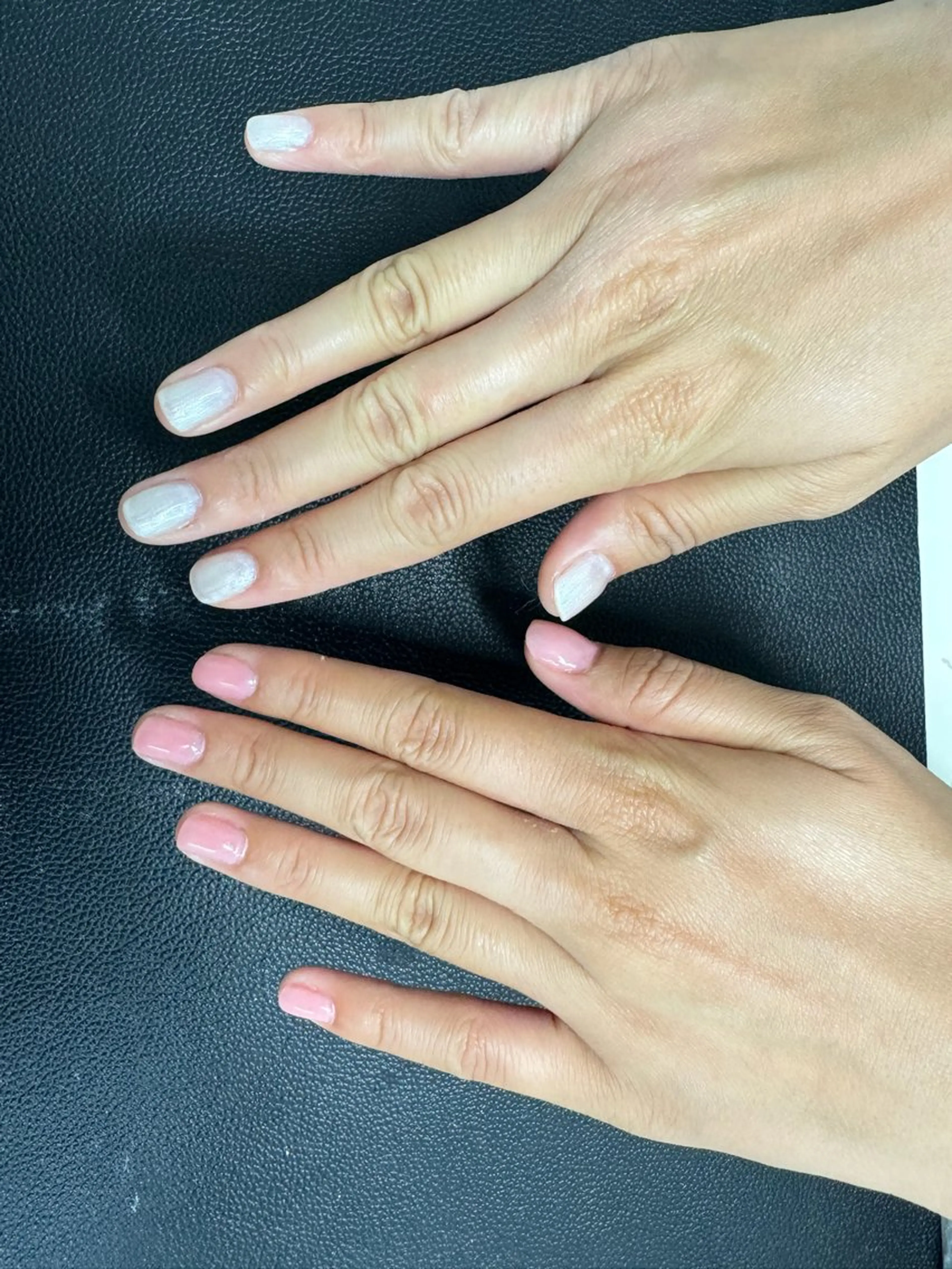 ネイル ワンカラーネイル MOMONA 🦋のネイルデザイン