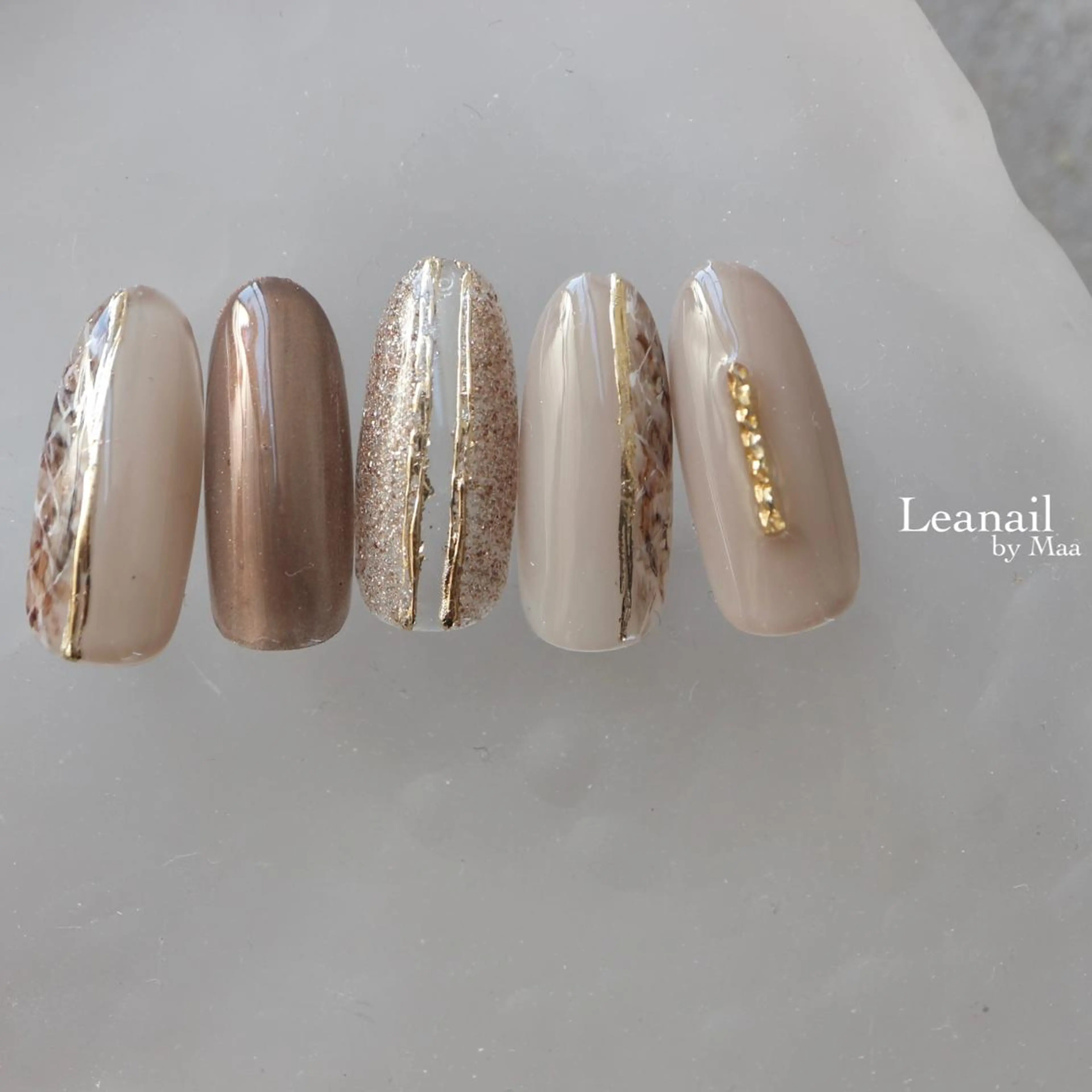 ネイル private_ salon.Leaのネイルデザイン