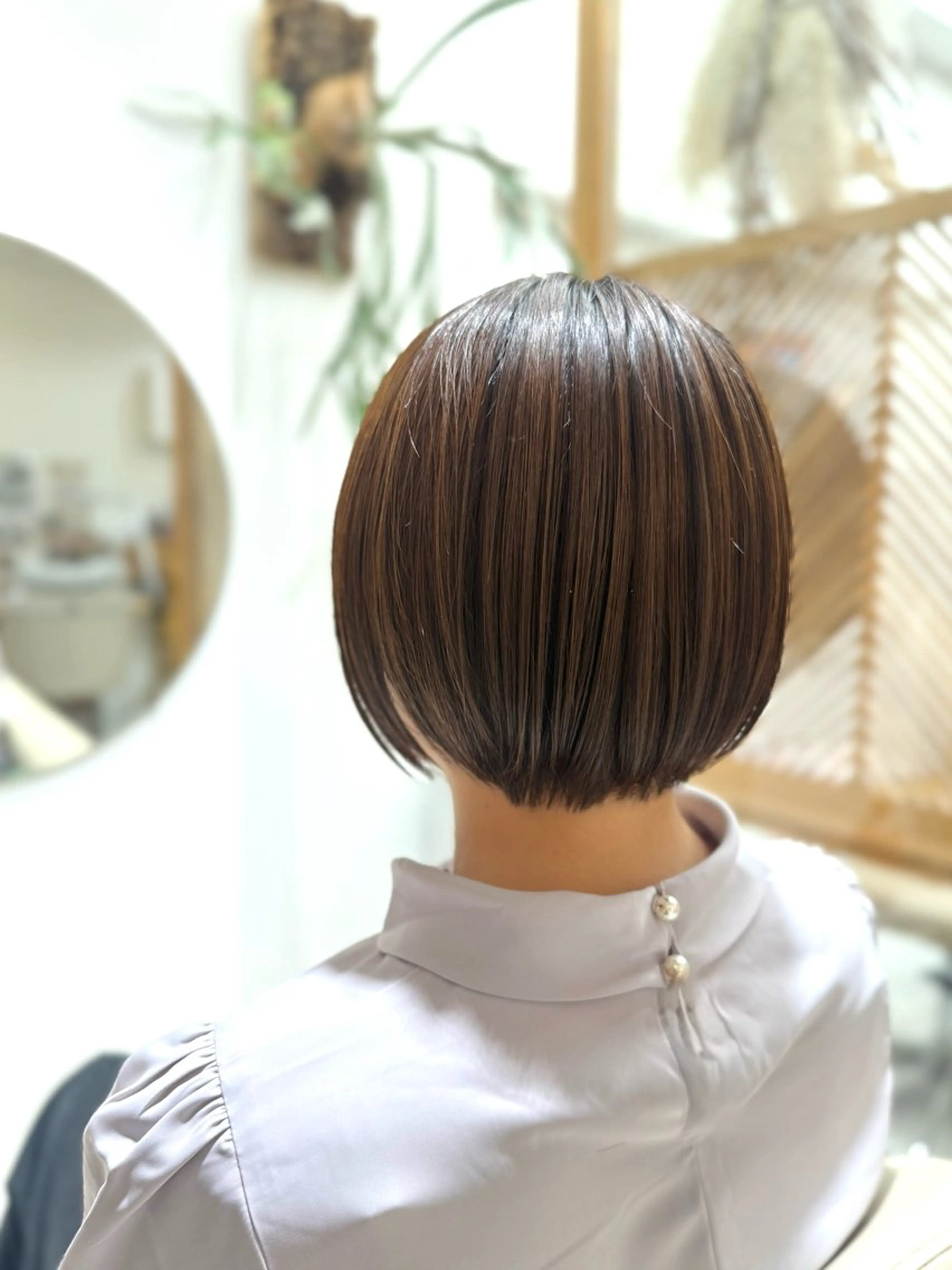 ショート カラー カット ヘアカラー トリートメント 安永 涼のヘアスタイル