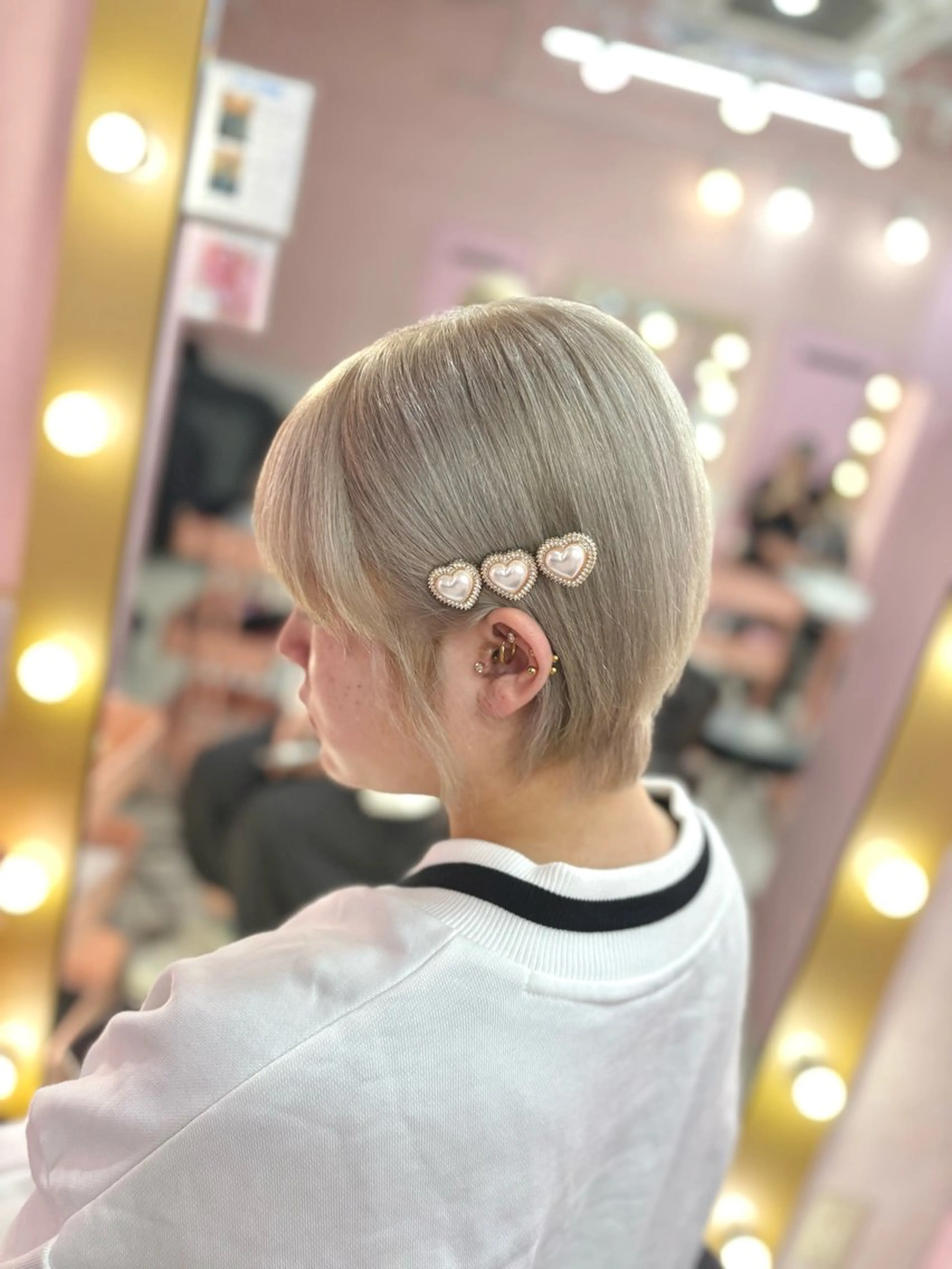 ショート カラー 甘ふわgirly🎀 ハイトーン🤍Ramのヘアスタイル