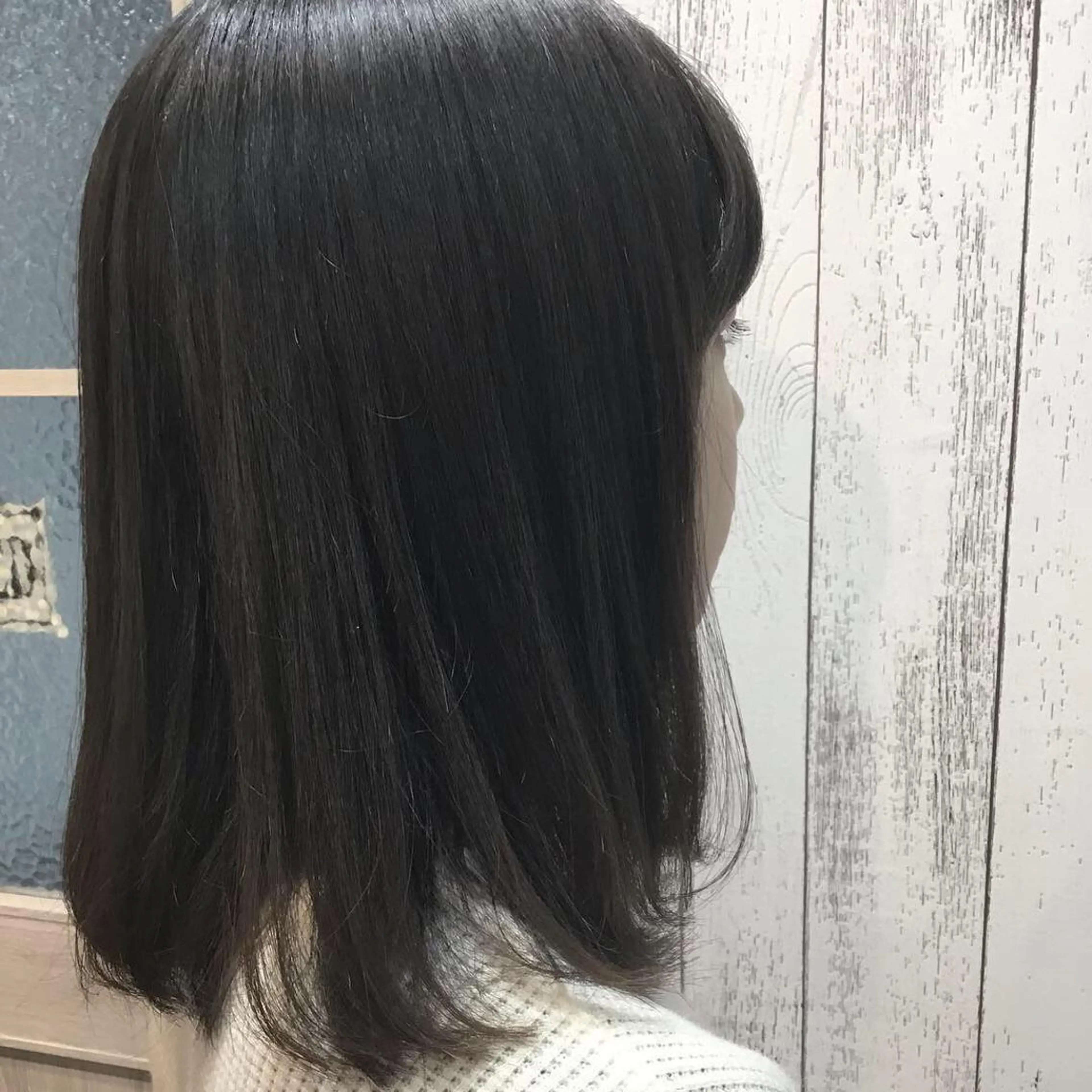 ミディアム カラー パーマ embrace エンブレイスのヘアスタイル