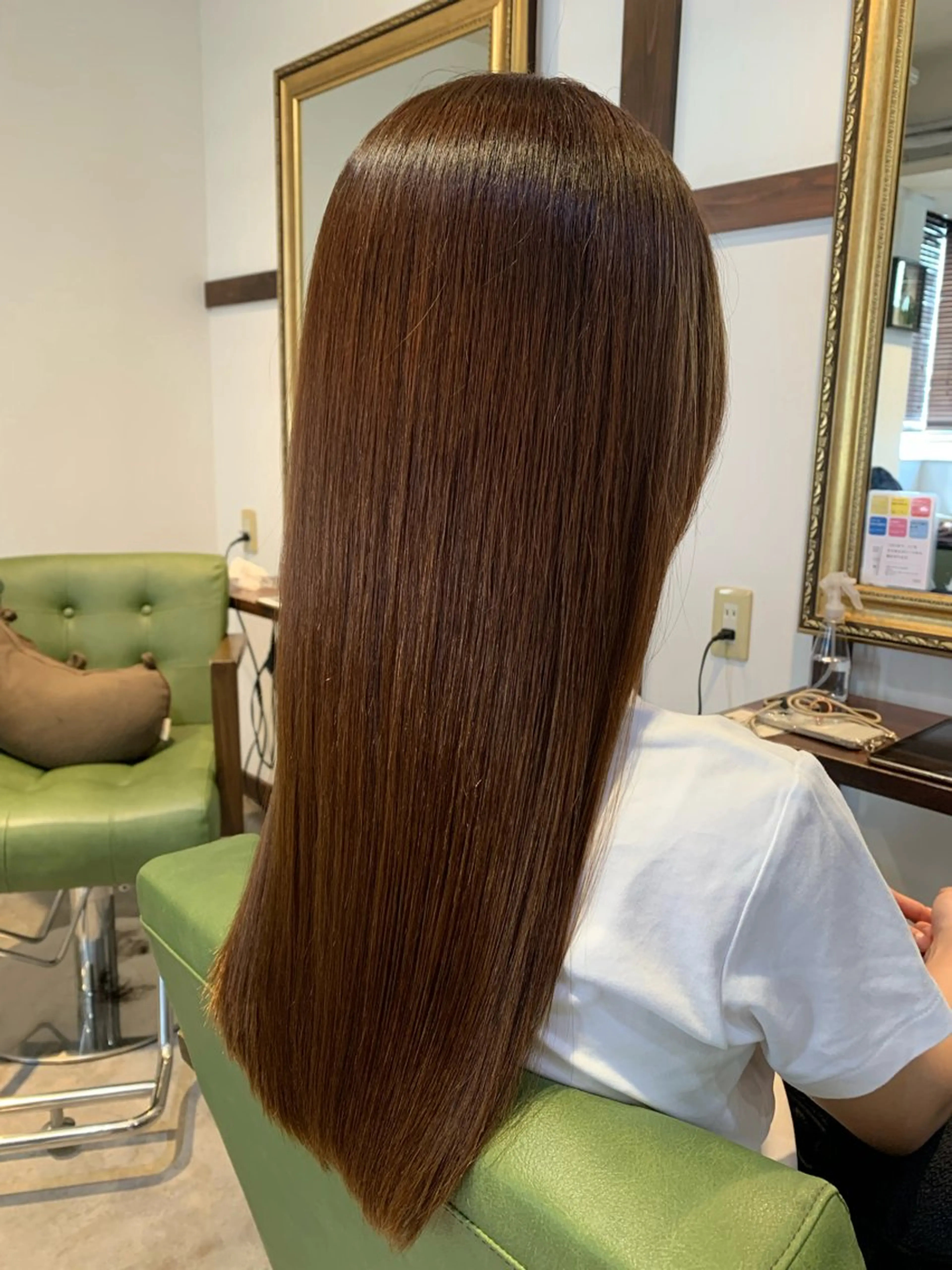 ロング 髪質改善 縮毛矯正 トリートメント カット ヘアカラー トリートメント newi saLyu 片岡ふきのヘアスタイル