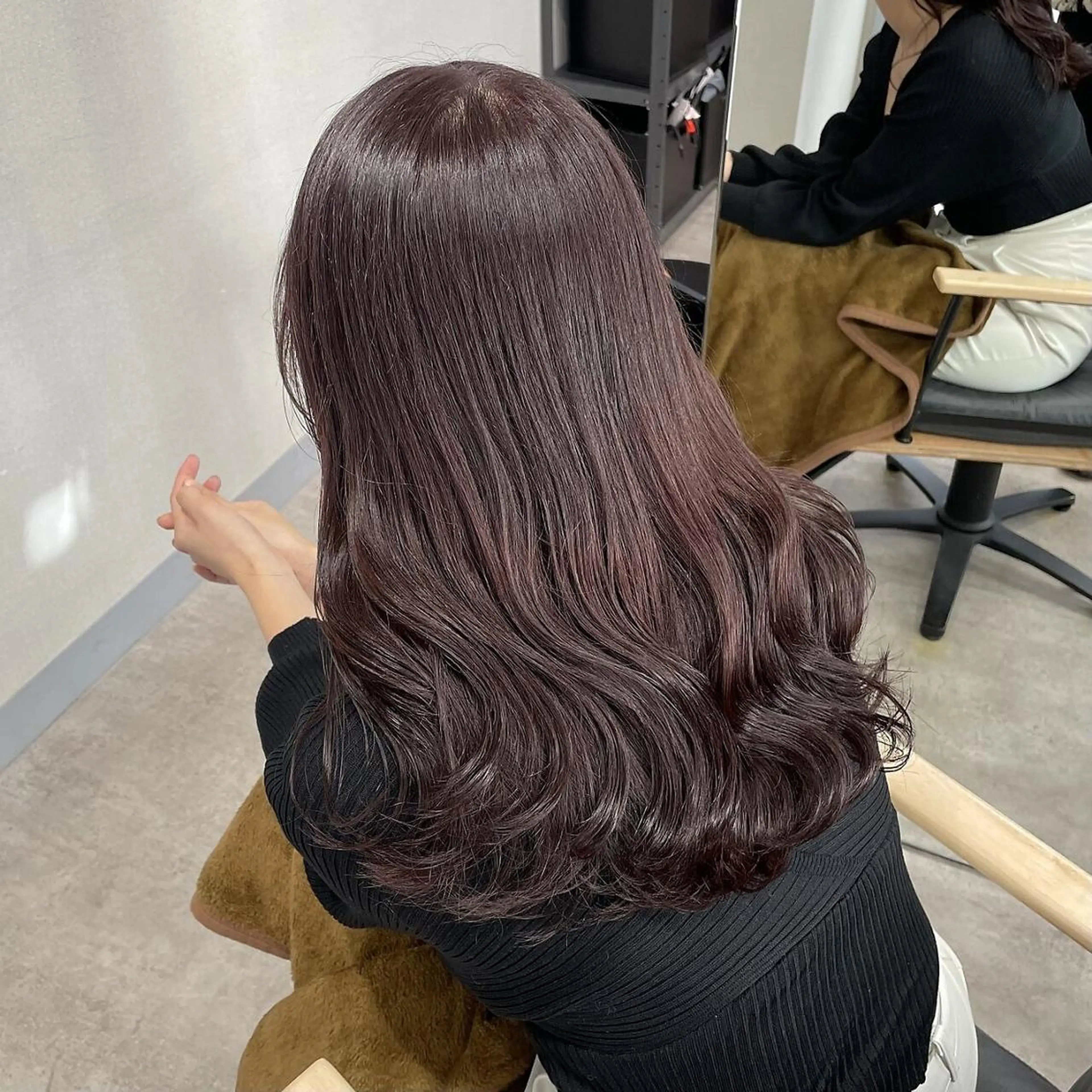 カラー ロング カット ヘアカラー トリートメント 暖色カラー✨代表しげ オグジュアリーのヘアスタイル