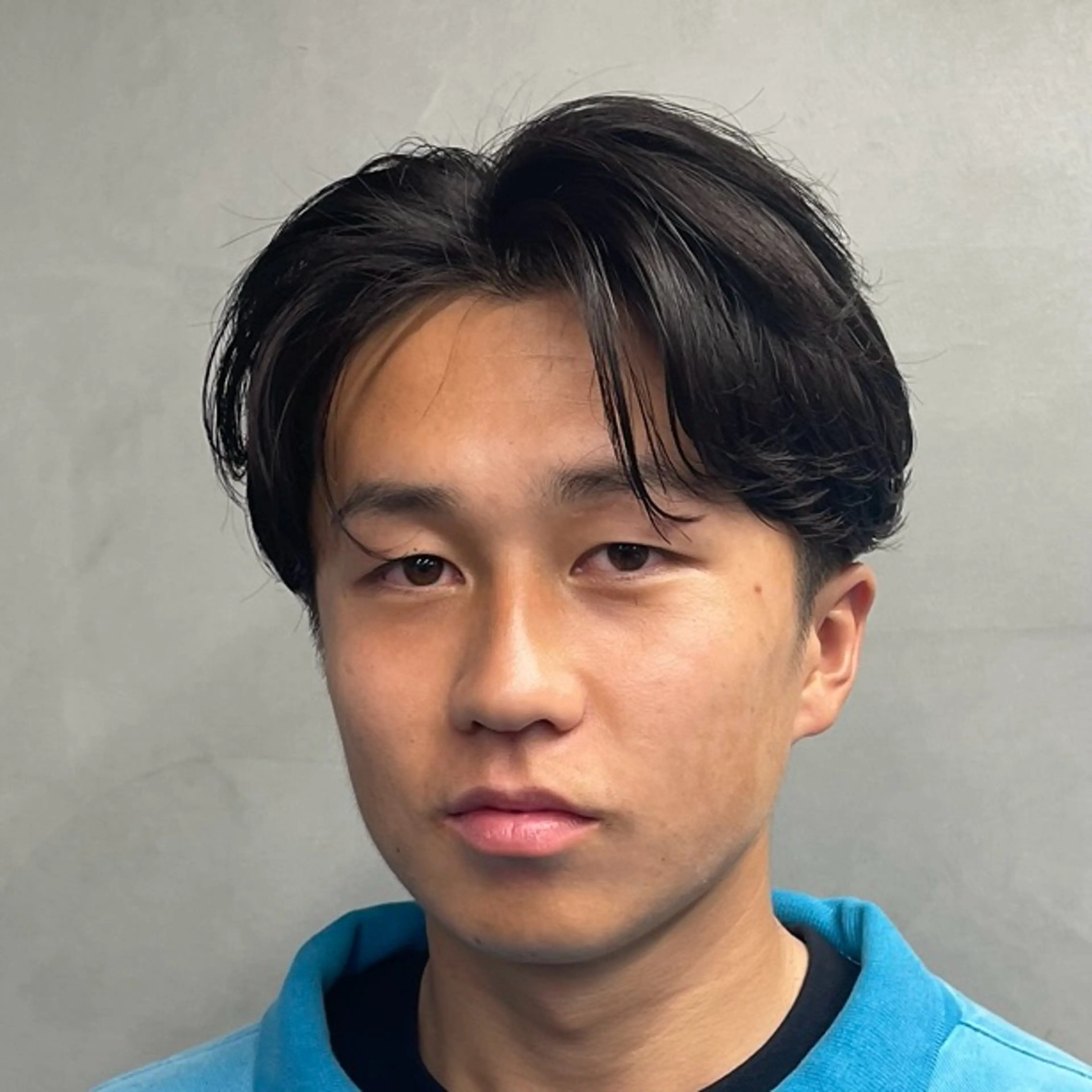 ミディアム パーマ ヘアアレンジ メンズ カット パーマ fifth 石川 凪のヘアスタイル