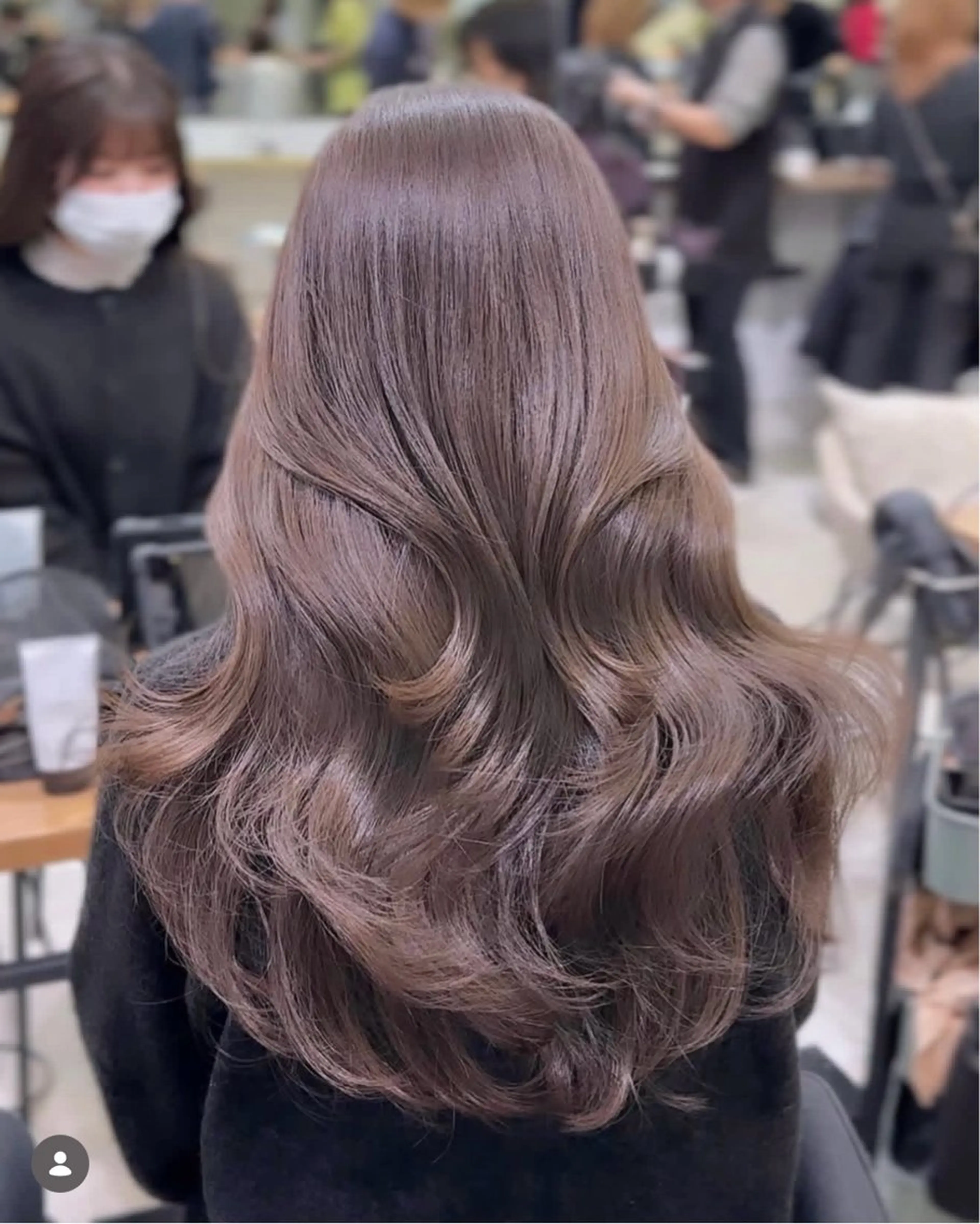 ミディアム みうら しょうのヘアスタイル