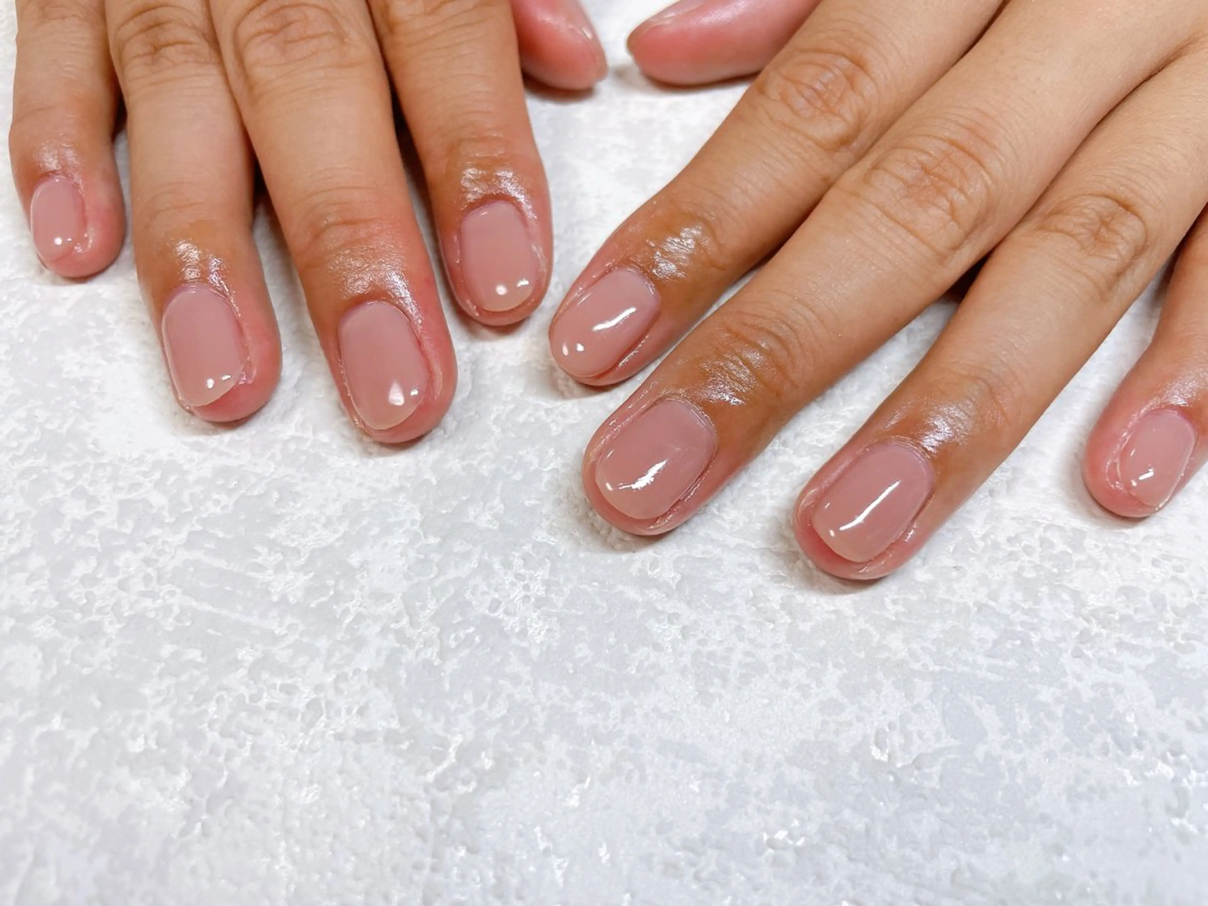 ネイル オーロラネイル フットネイル フレンチネイル ジェルネイル 韓国ネイル ハンドネイル mogunail &blowのネイルデザイン