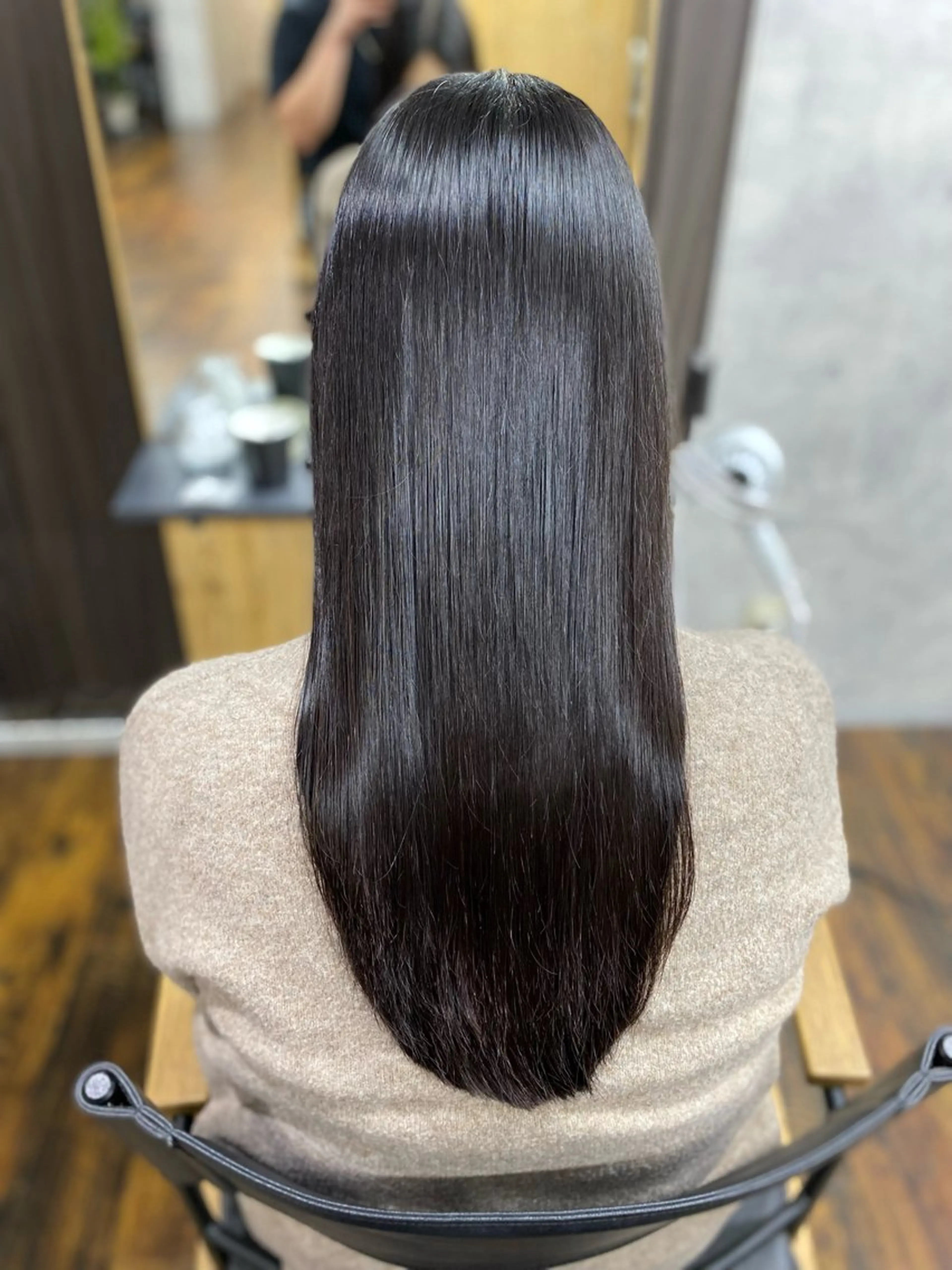 ミディアム ヘアカラー トリートメント ヘッドスパ ヘアセット 髪質改善/レイヤー カット手塚奨のヘアスタイル